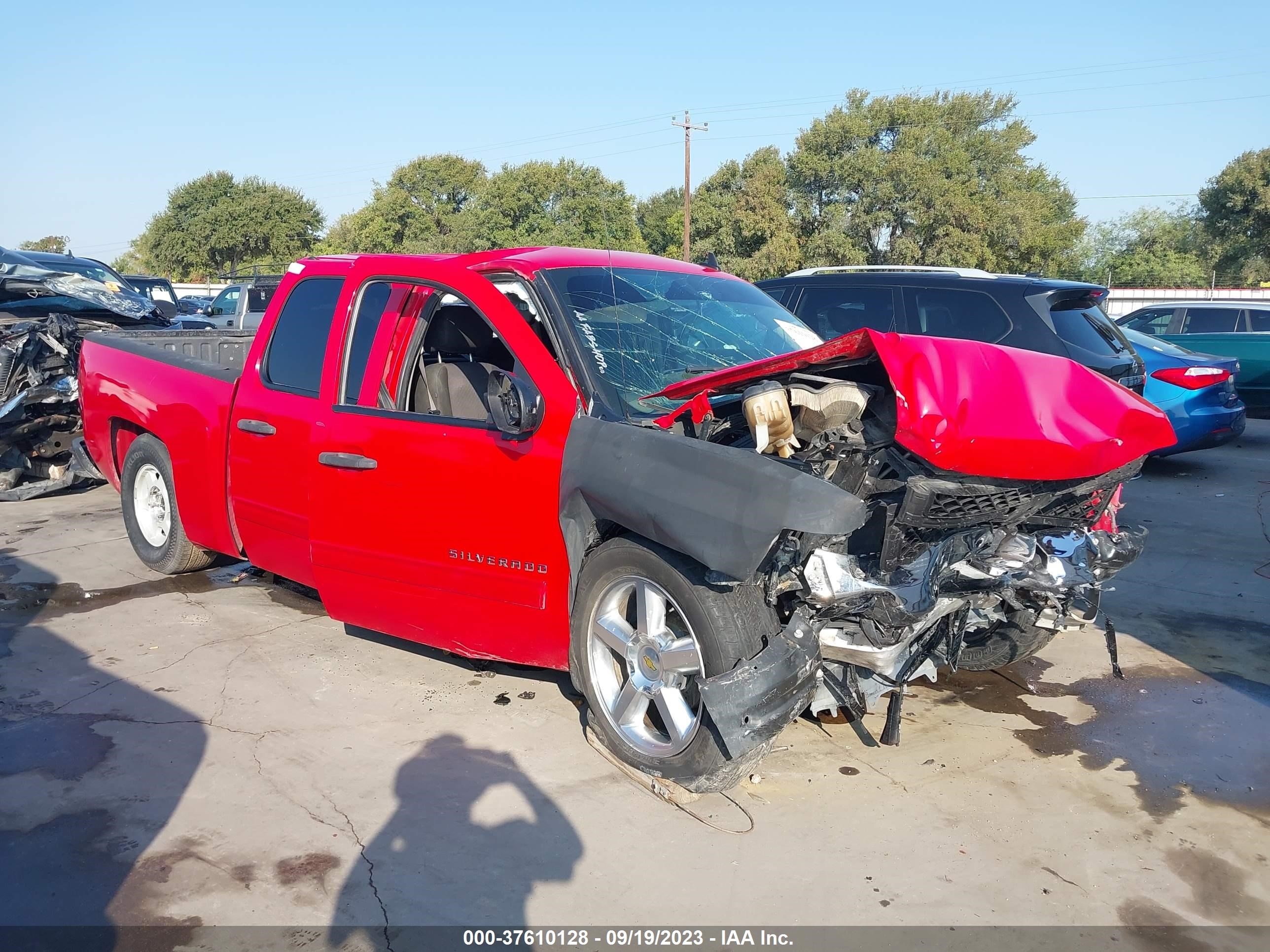 CHEVROLET SILVERADO 2013 3gcpkse73dg181526