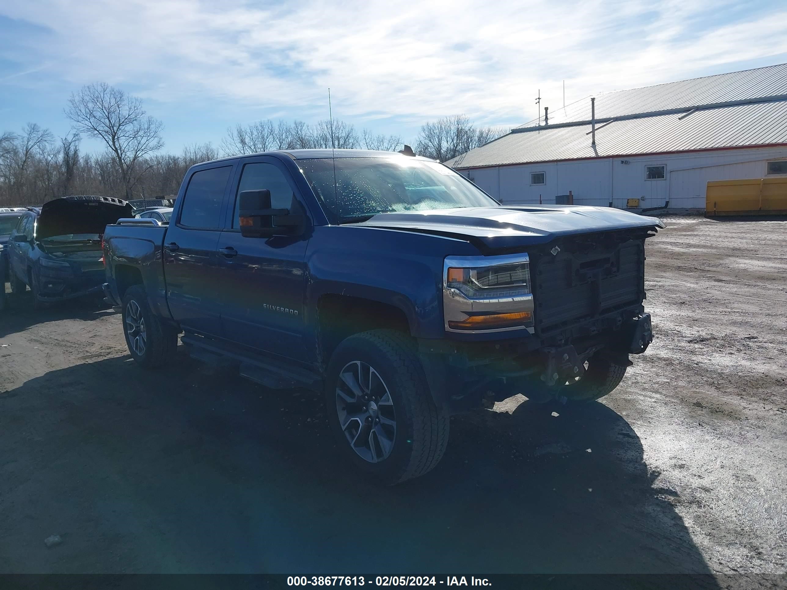 CHEVROLET SILVERADO 2017 3gcucrec5hg165386