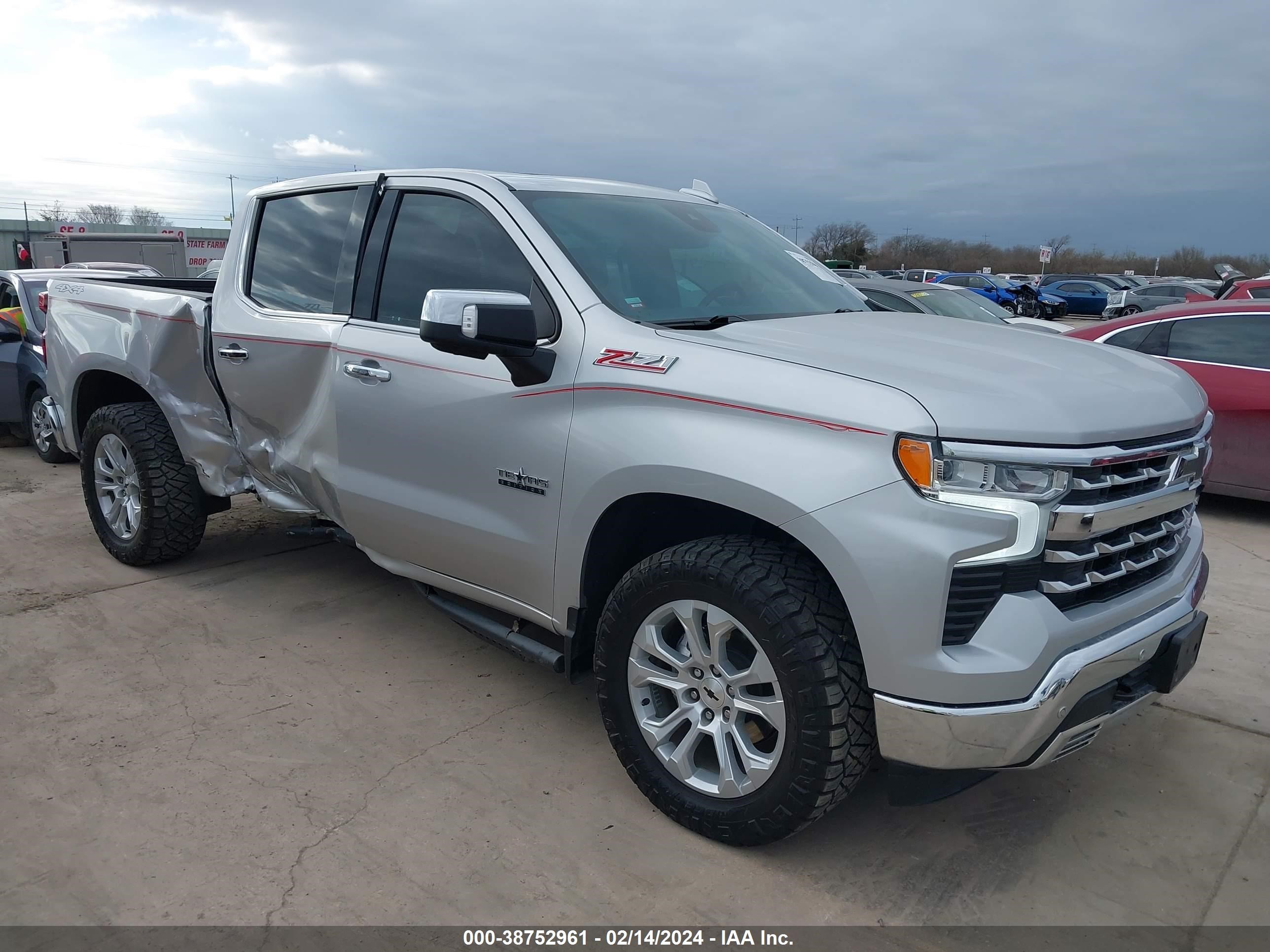 CHEVROLET SILVERADO 2022 3gcudged0ng593016