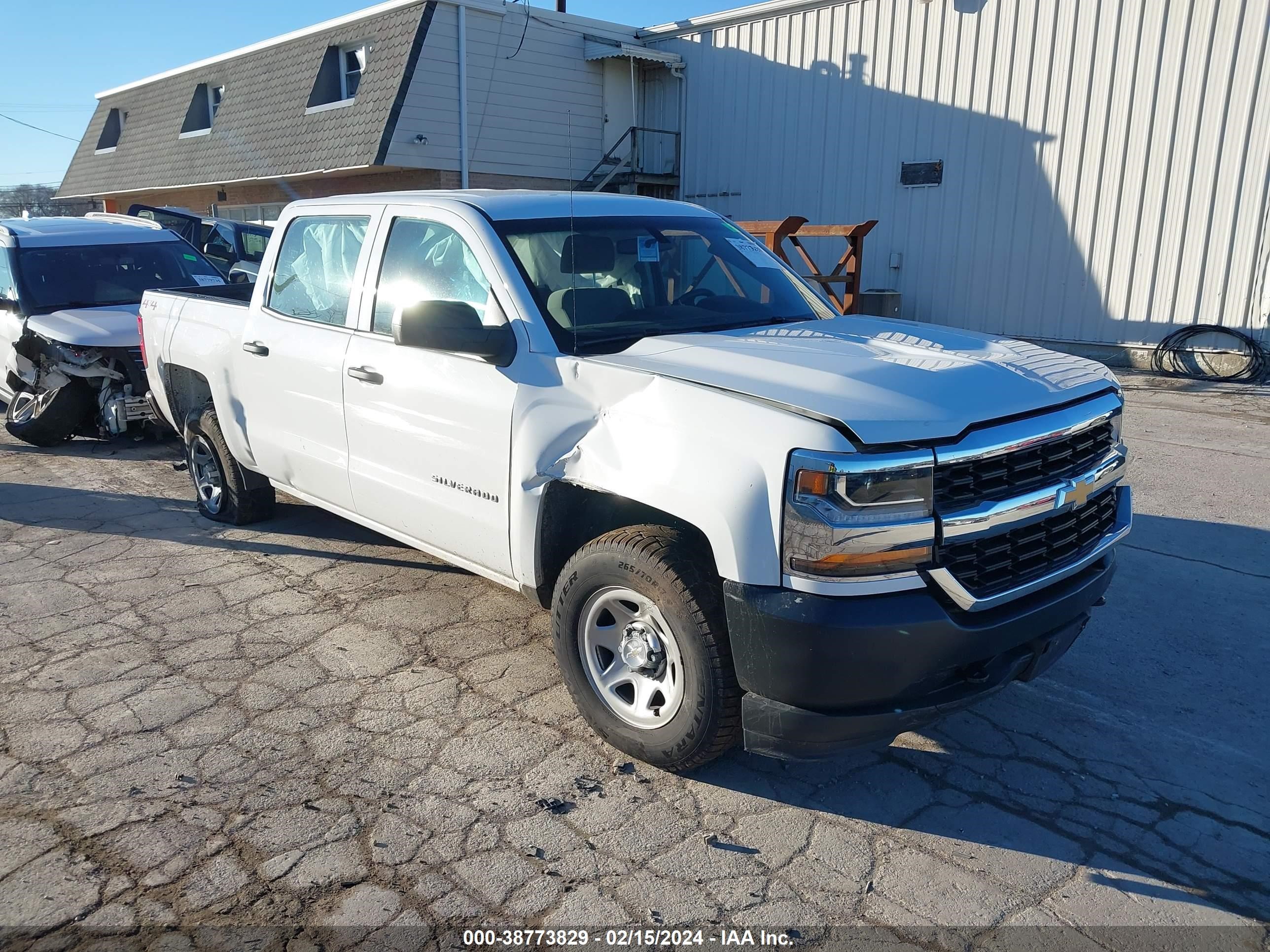 CHEVROLET SILVERADO 2018 3gcuknec7jg601186