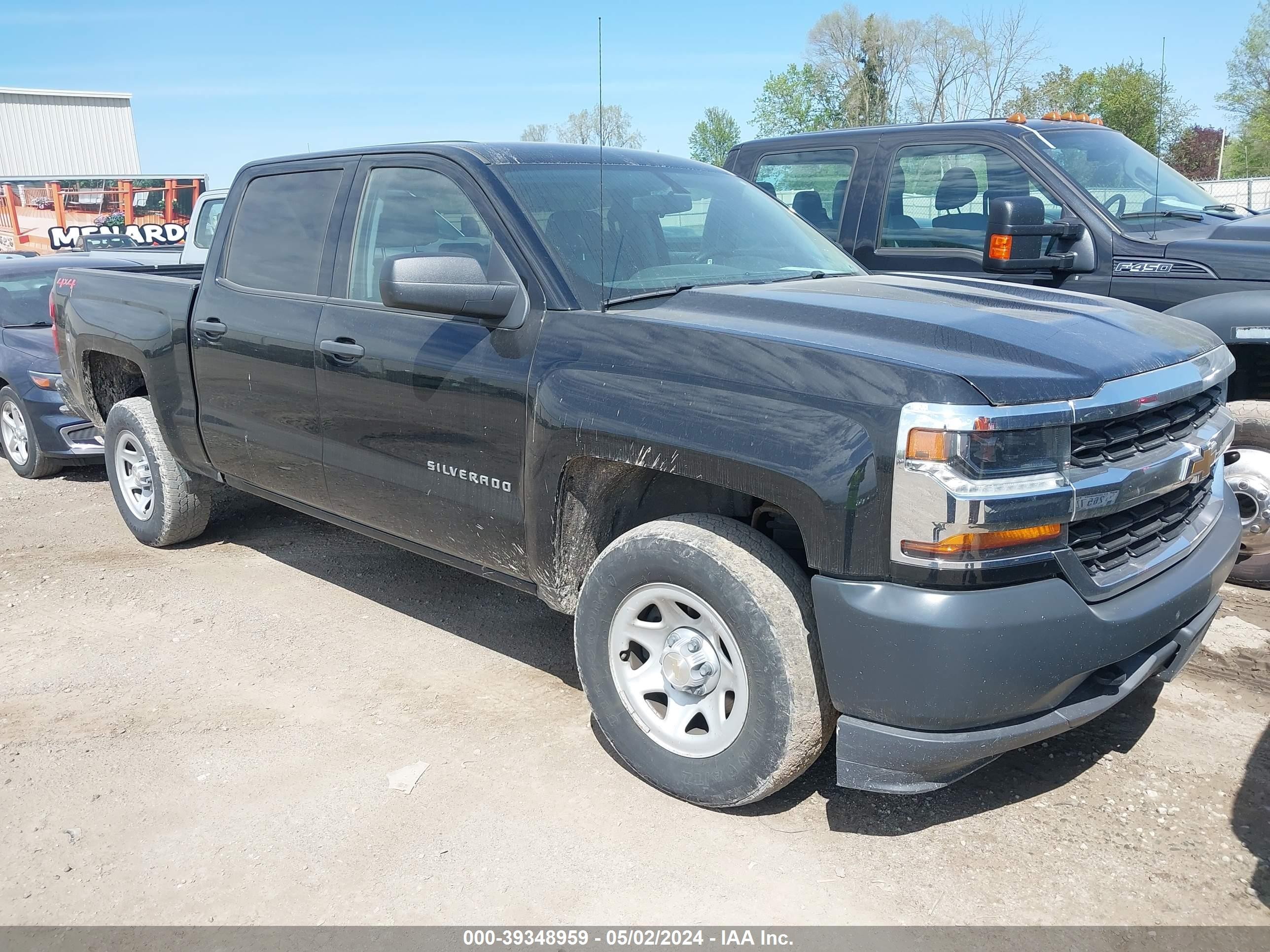 CHEVROLET SILVERADO 2018 3gcukneh2jg136473