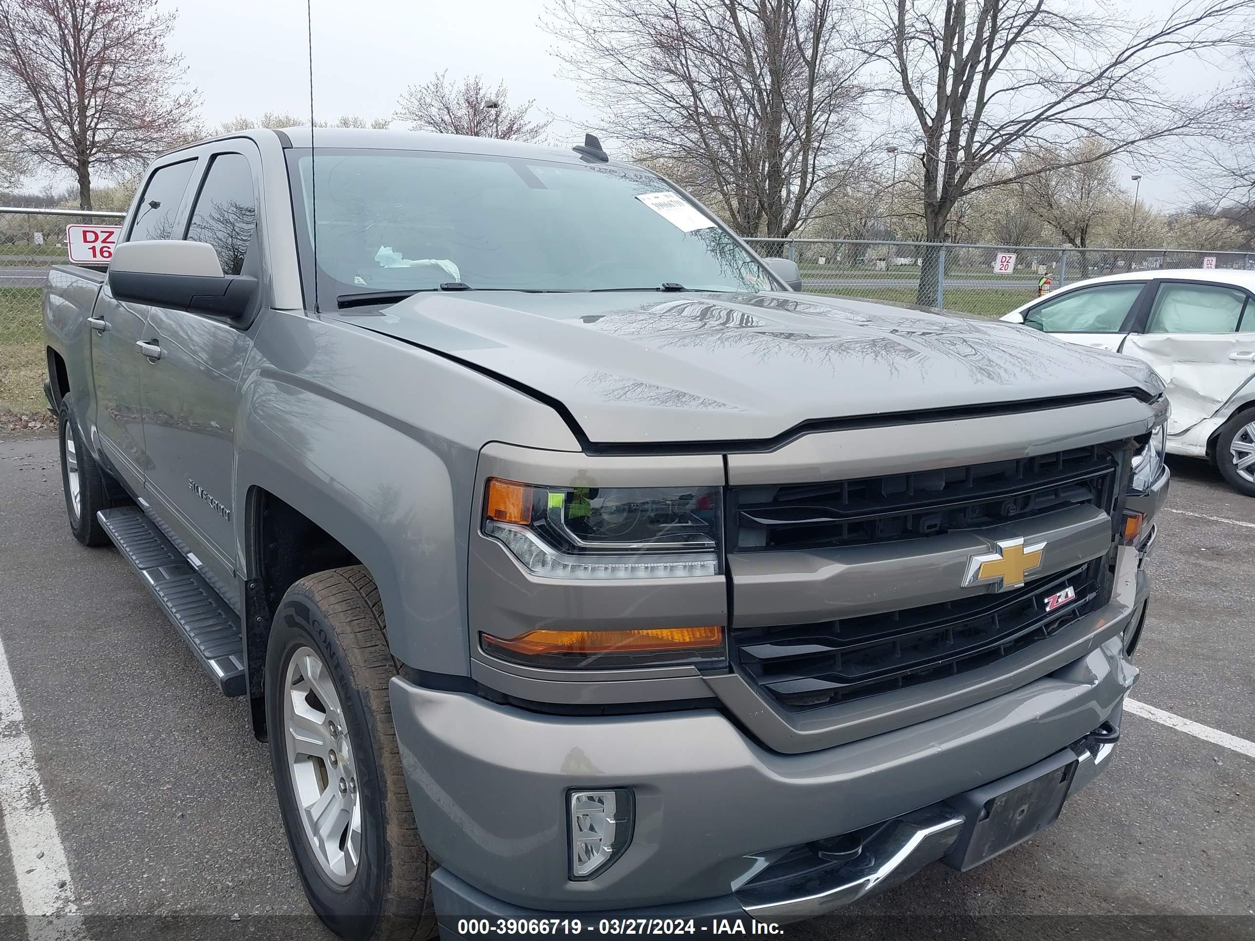 CHEVROLET SILVERADO 2017 3gcukrec0hg335785