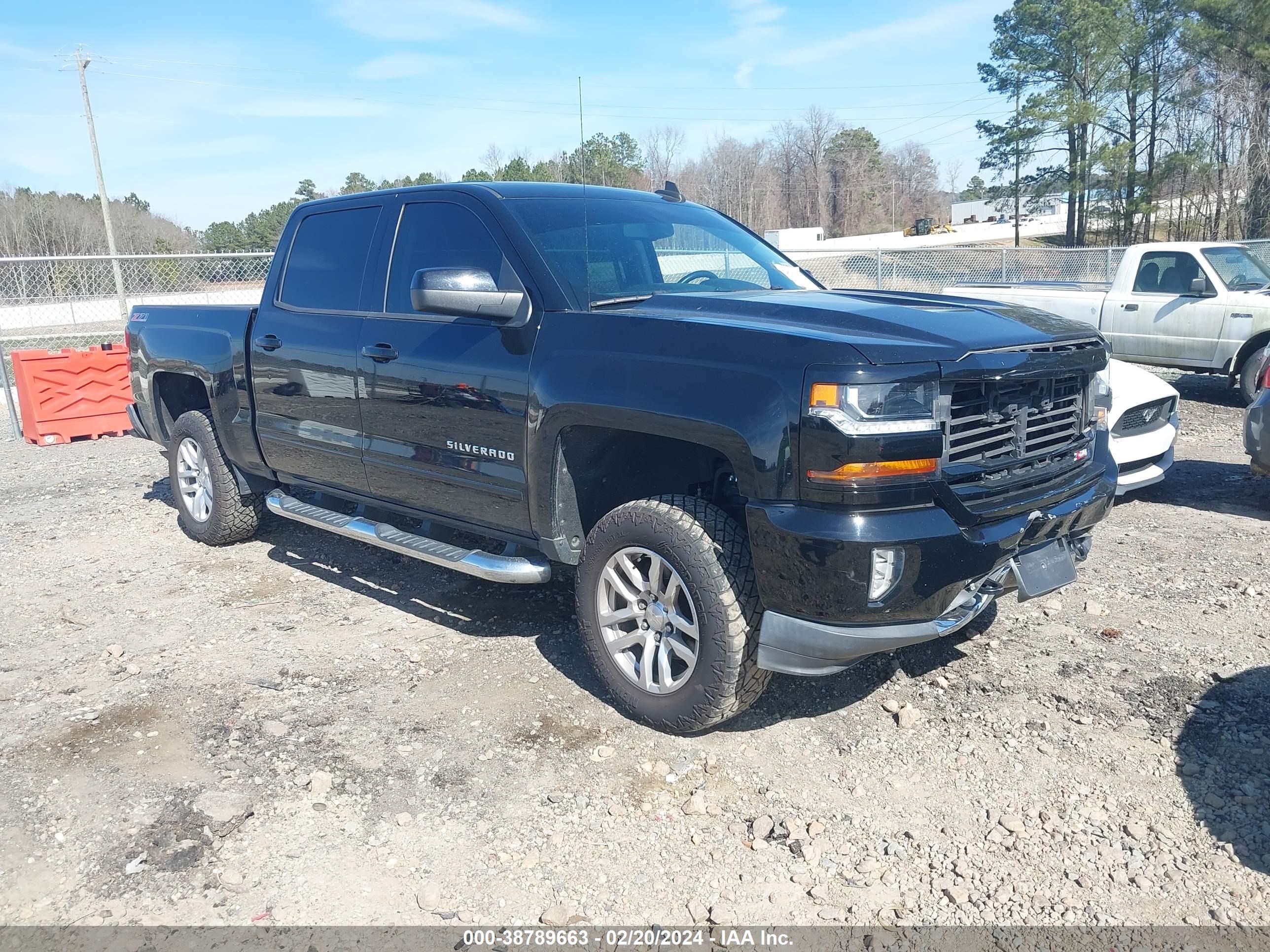 CHEVROLET SILVERADO 2017 3gcukrec1hg351980