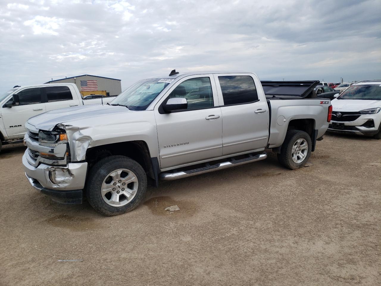 CHEVROLET SILVERADO 2018 3gcukrec2jg298051