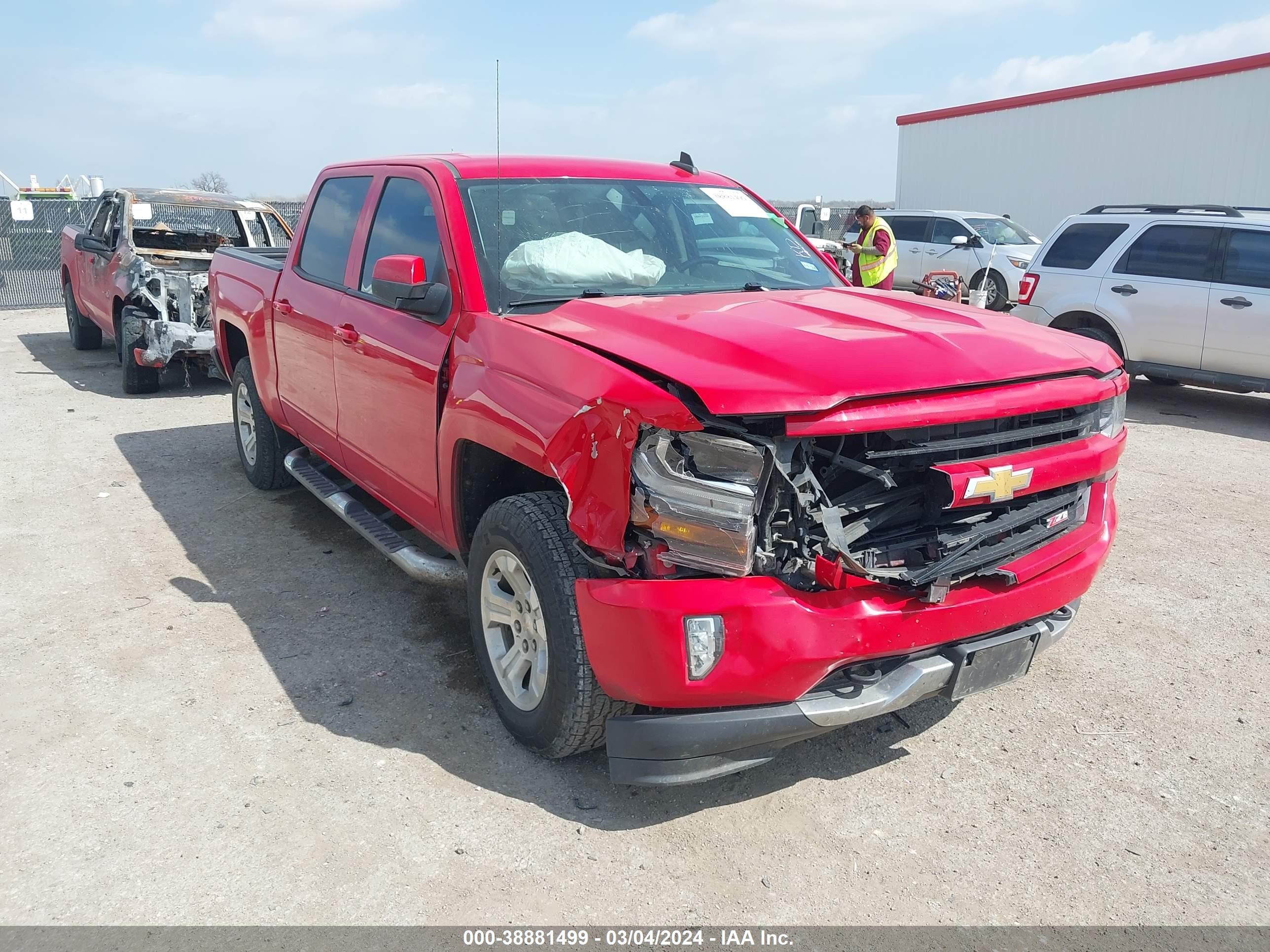 CHEVROLET SILVERADO 2017 3gcukrec3hg310427