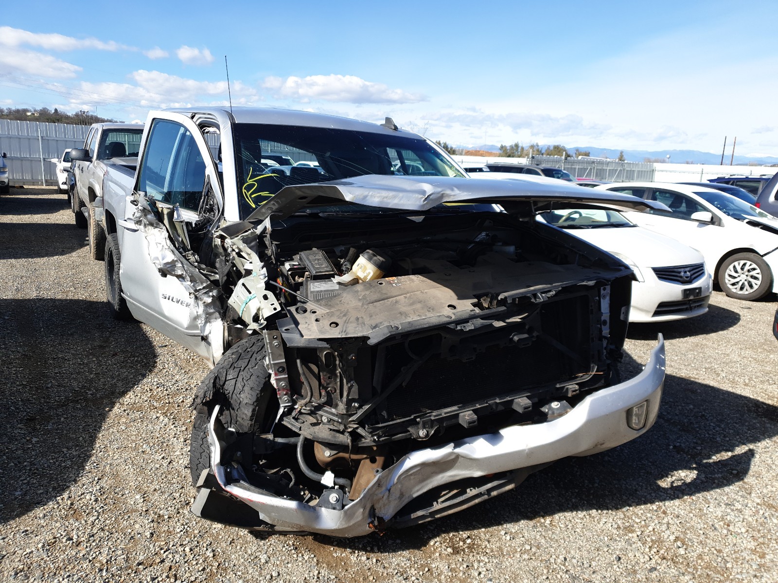 CHEVROLET SILVERADO 2016 3gcukrec5gg171951