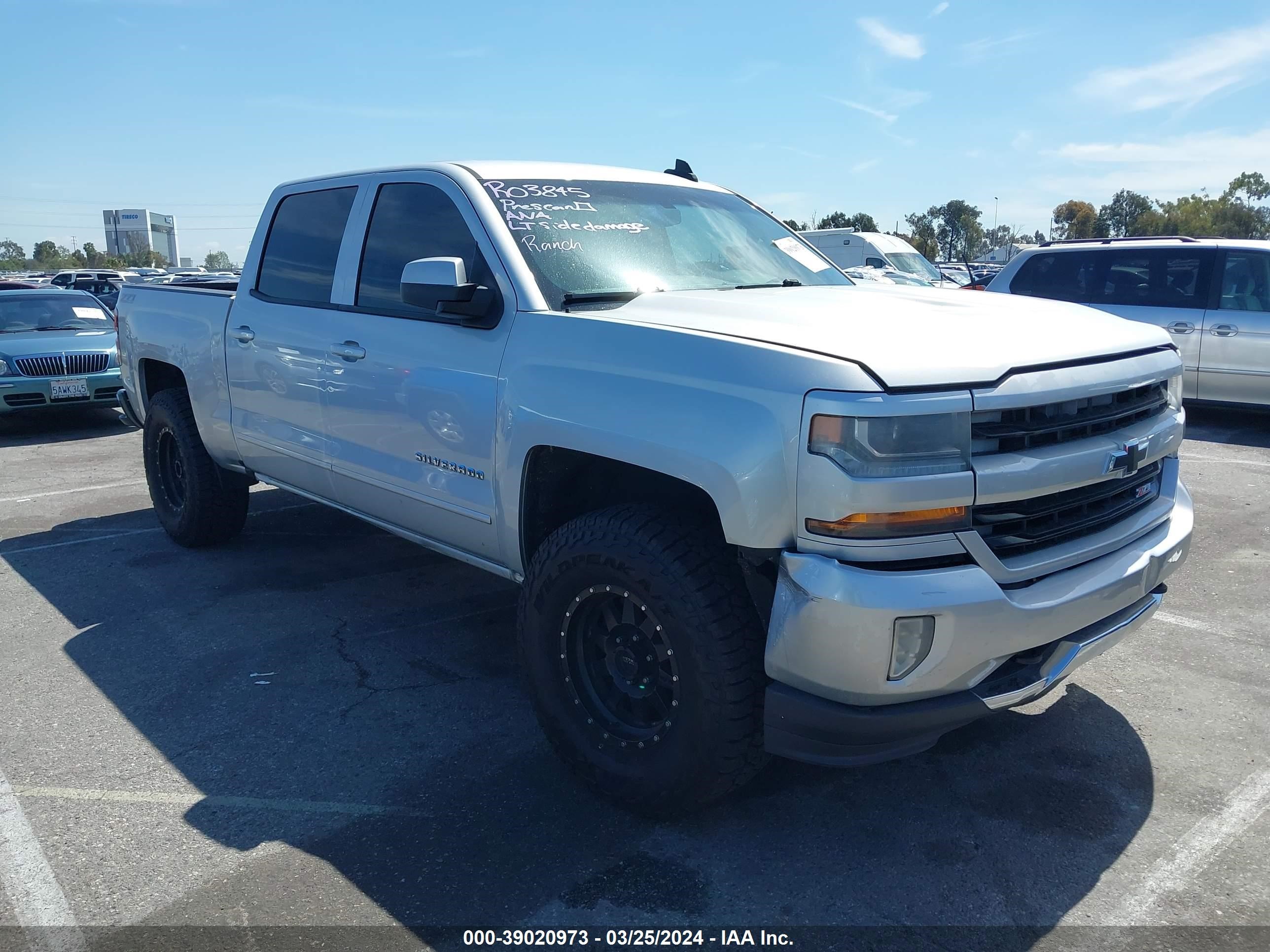 CHEVROLET SILVERADO 2016 3gcukrec5gg211901