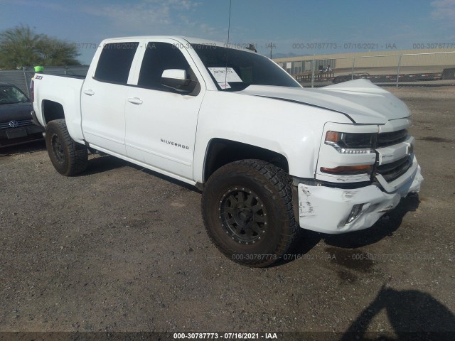 CHEVROLET SILVERADO 1500 2018 3gcukrec5jg588686