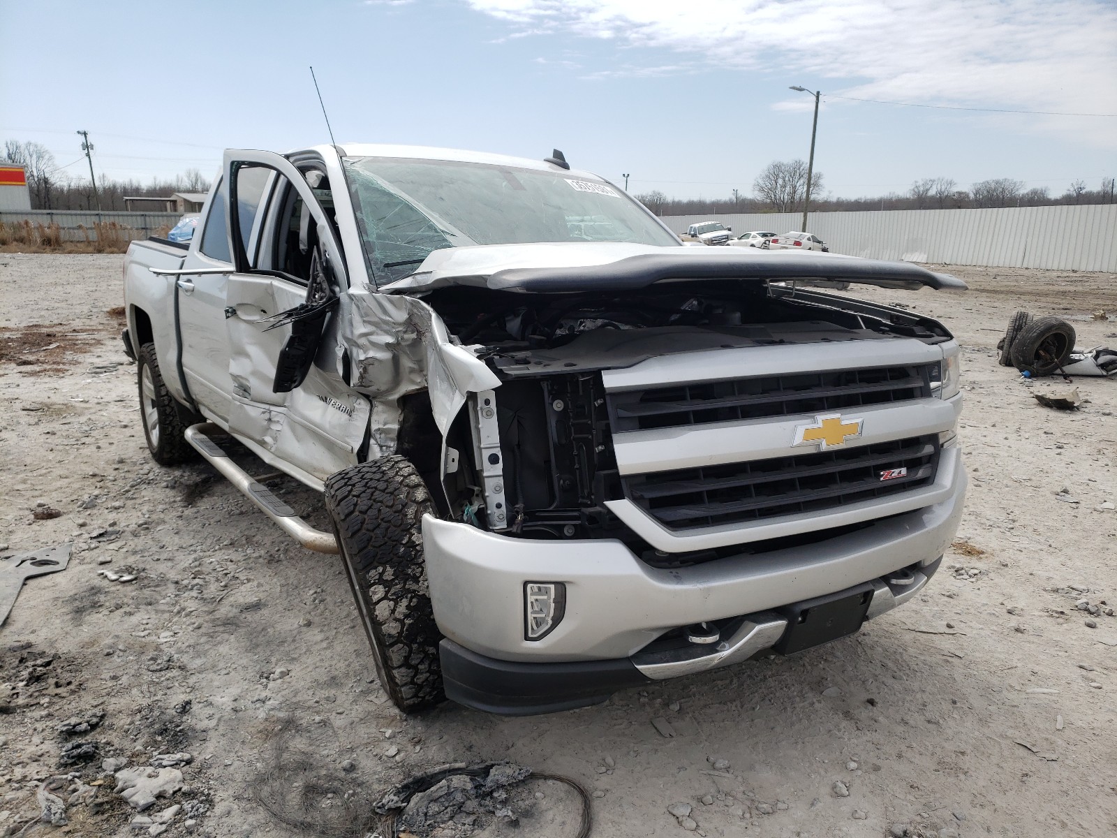 CHEVROLET SILVERADO 2017 3gcukrec6hg104762