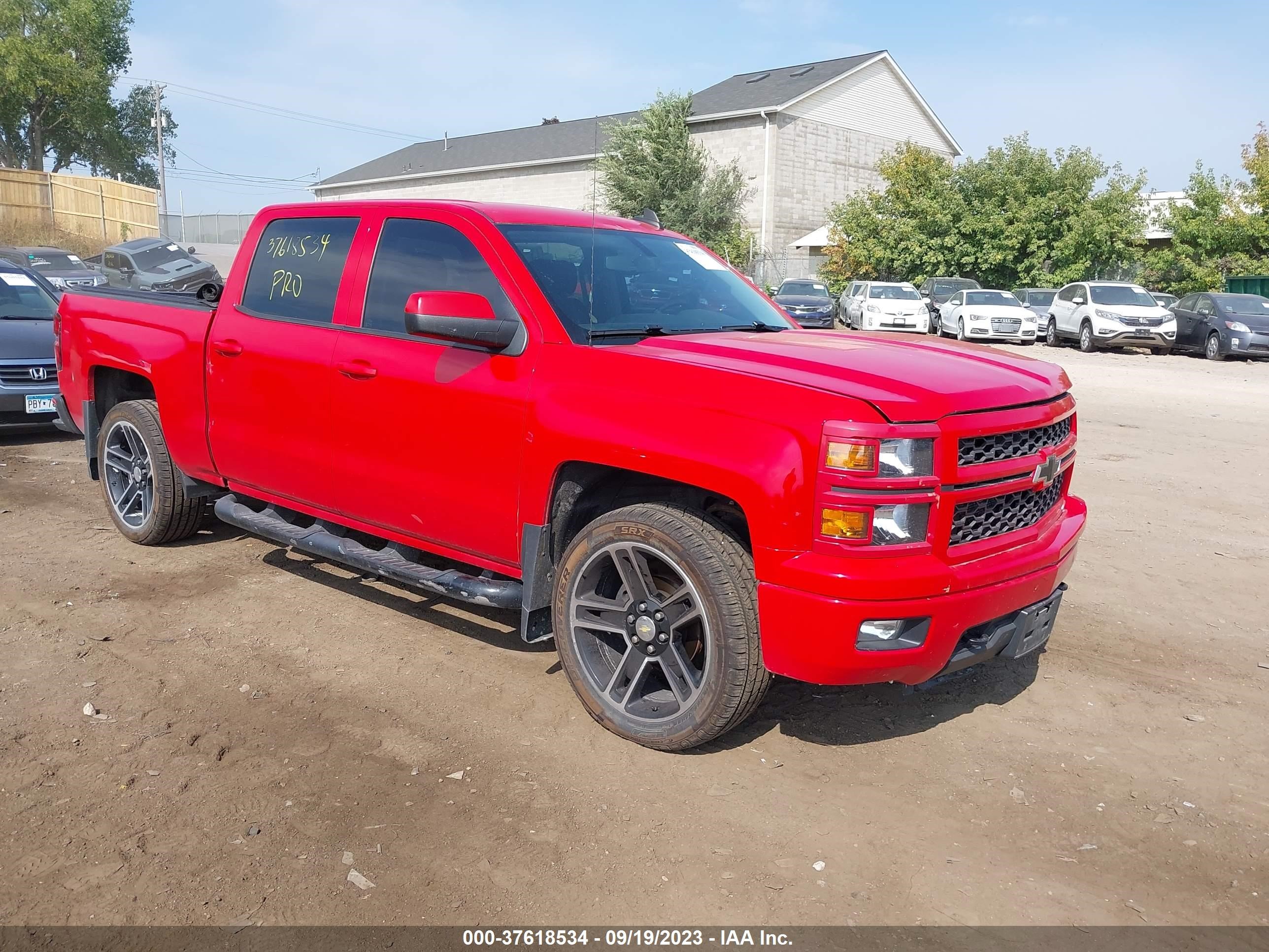 CHEVROLET SILVERADO 2015 3gcukrec8fg160182