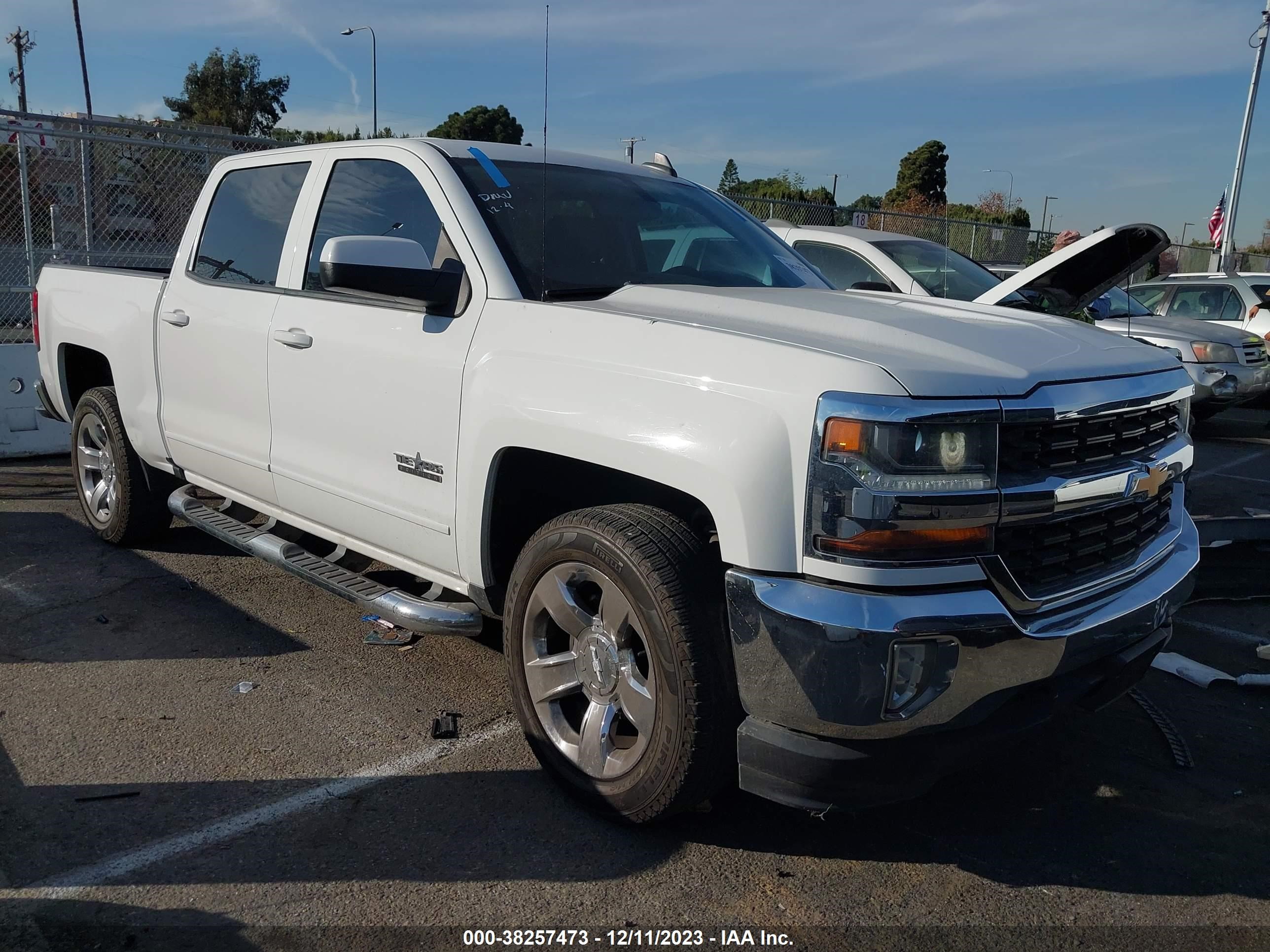 CHEVROLET SILVERADO 2016 3gcukrec8gg114174