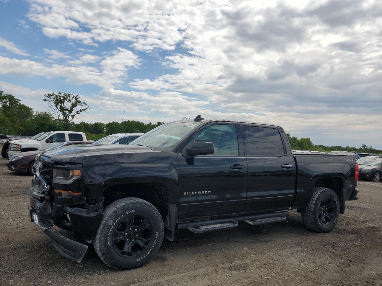 CHEVROLET SILVERADO 2017 3gcukrecxhg165287