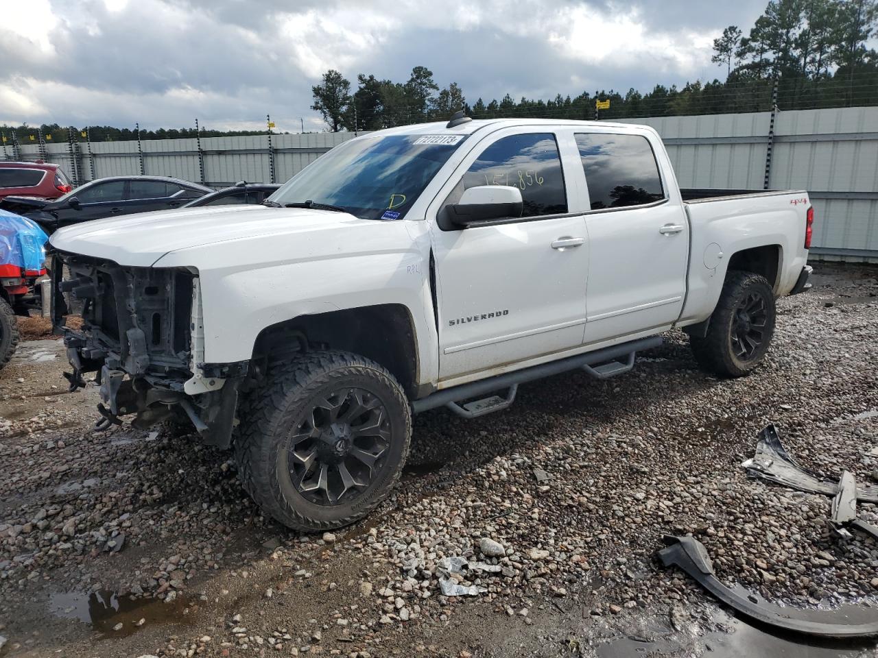 CHEVROLET SILVERADO 2015 3gcukreh3fg247015