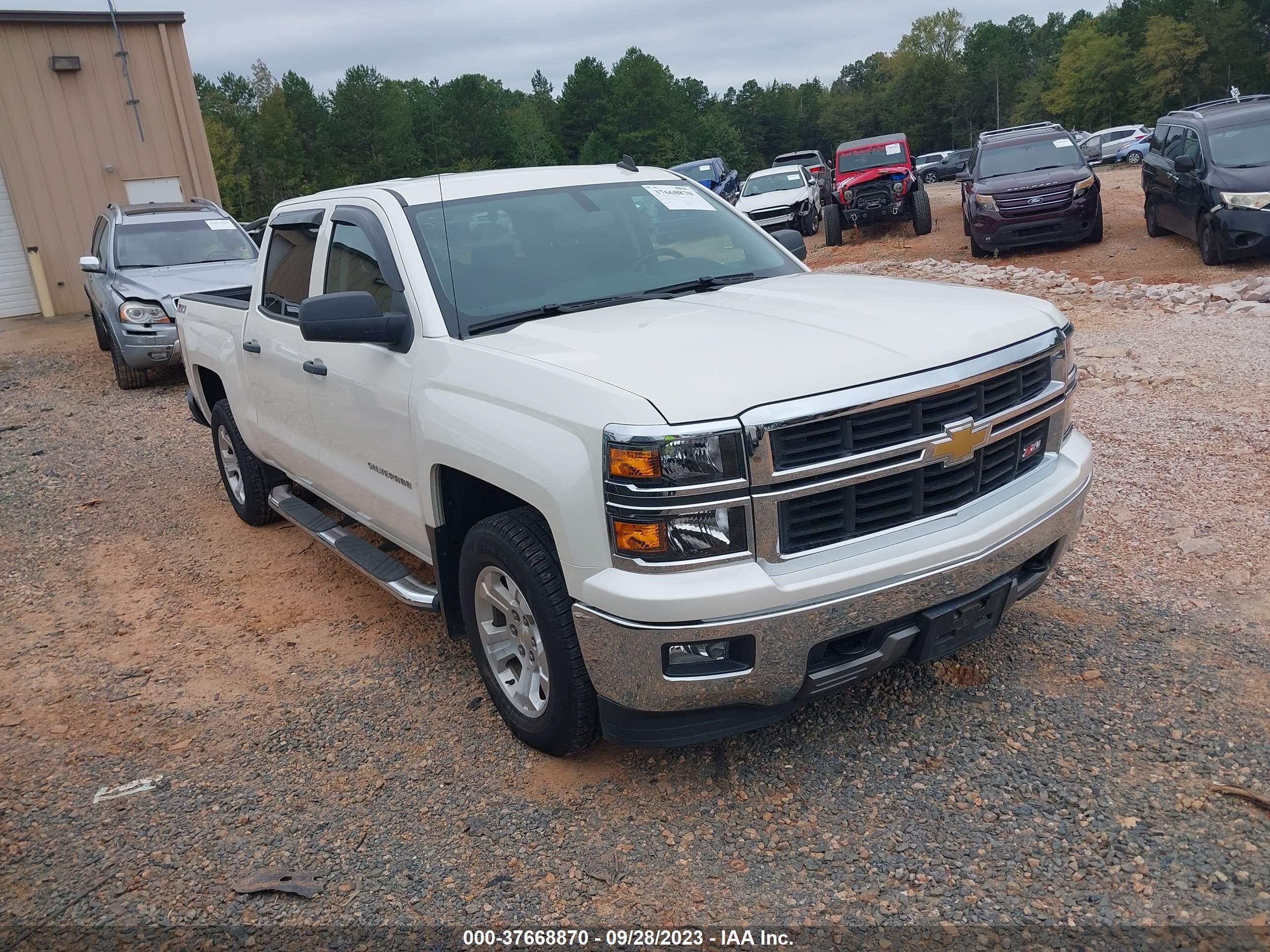 CHEVROLET SILVERADO 2014 3gcukreh7eg423918