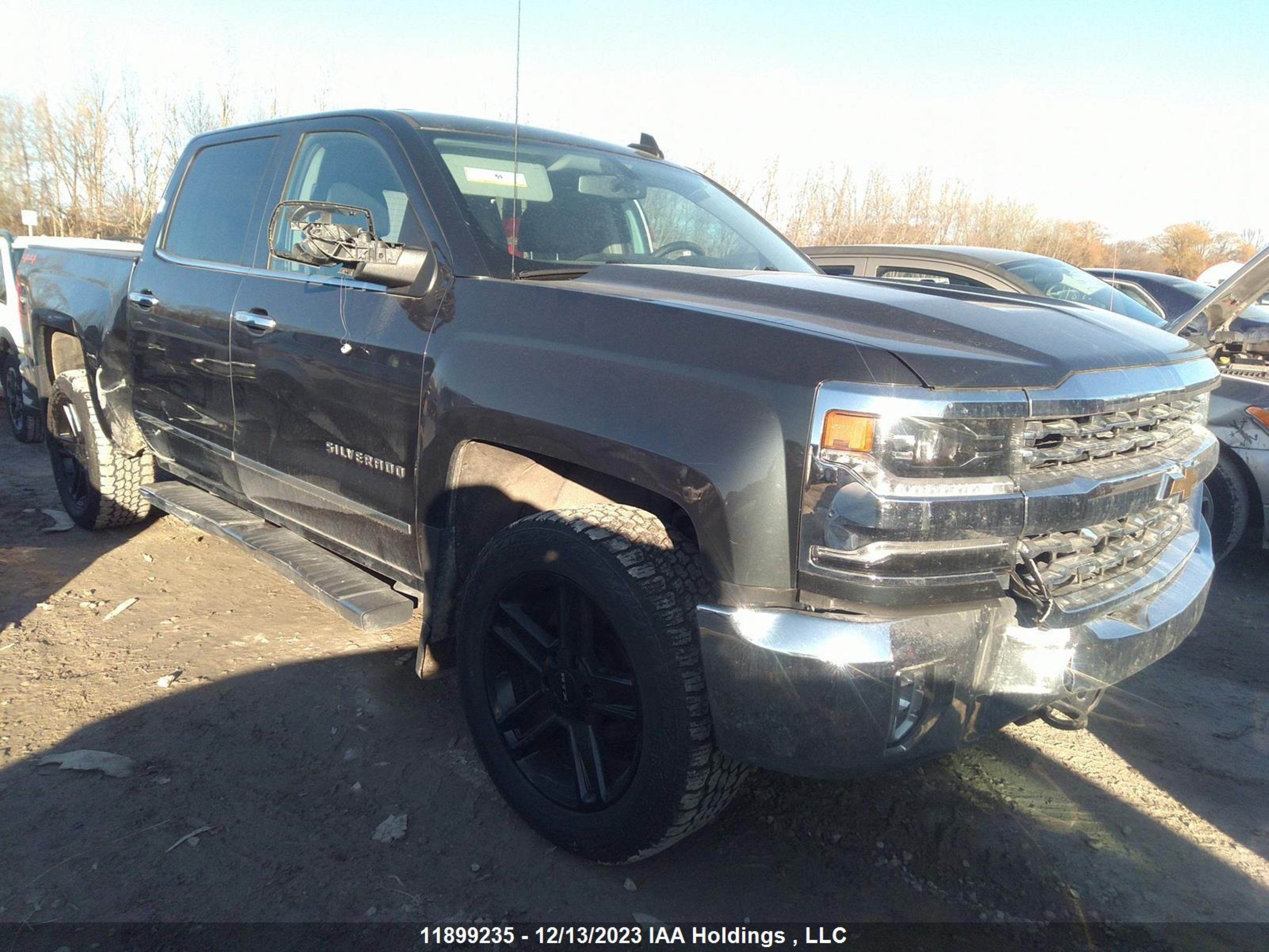 CHEVROLET SILVERADO 2018 3gcuksec8jg121267