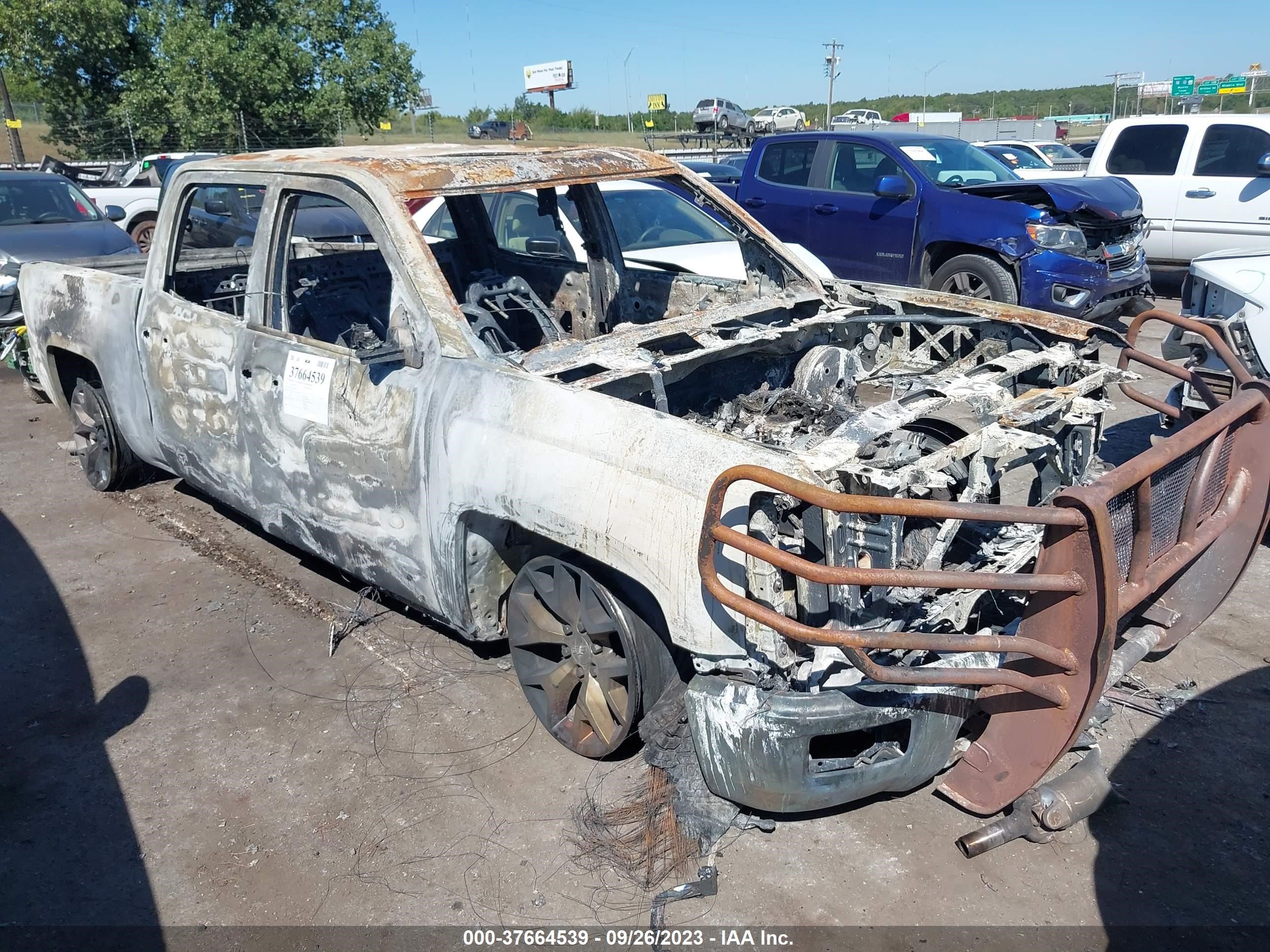 CHEVROLET SILVERADO 2015 3gcuksej1fg319601