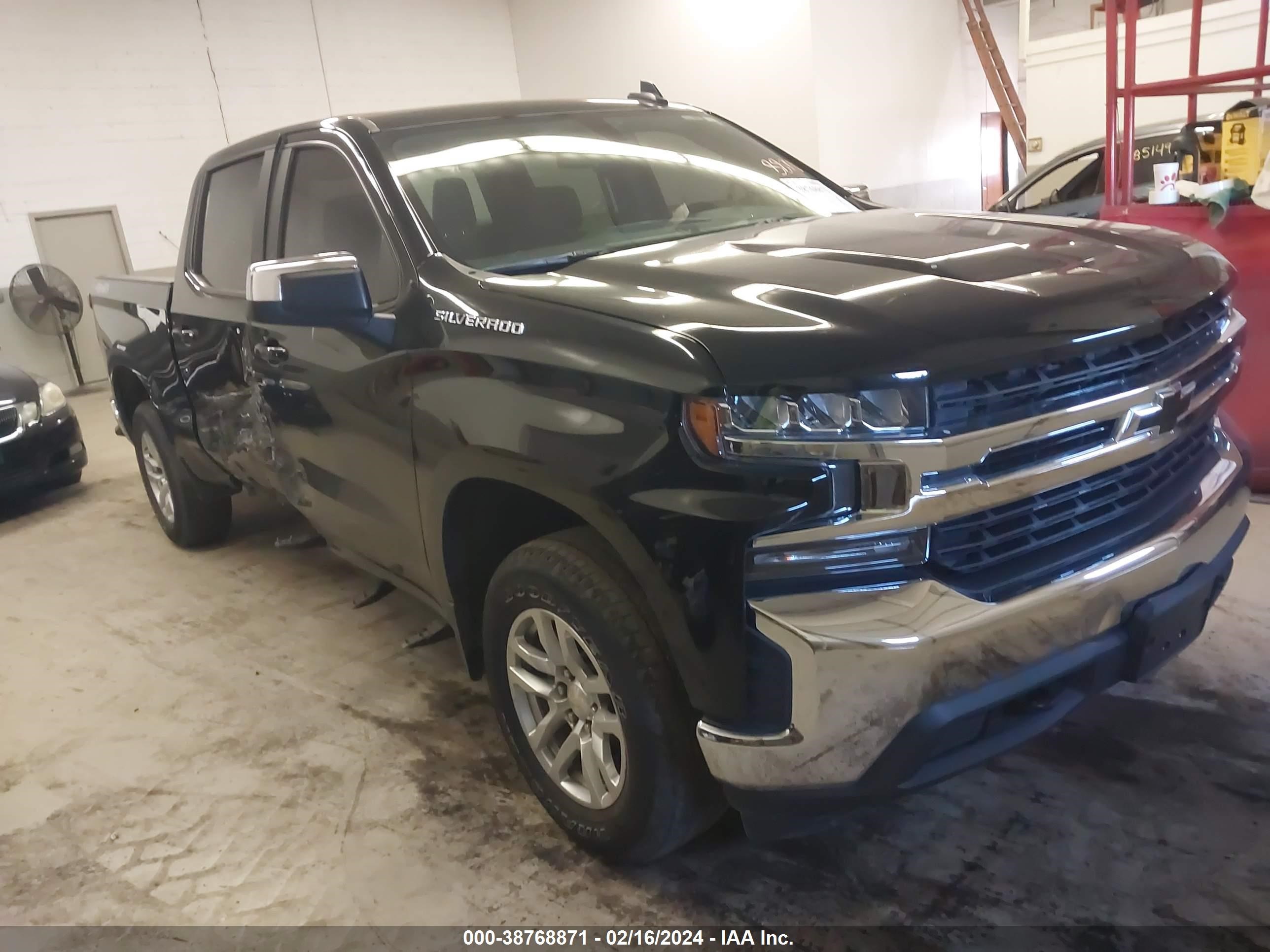 CHEVROLET SILVERADO 2019 3gcuyded3kg101366