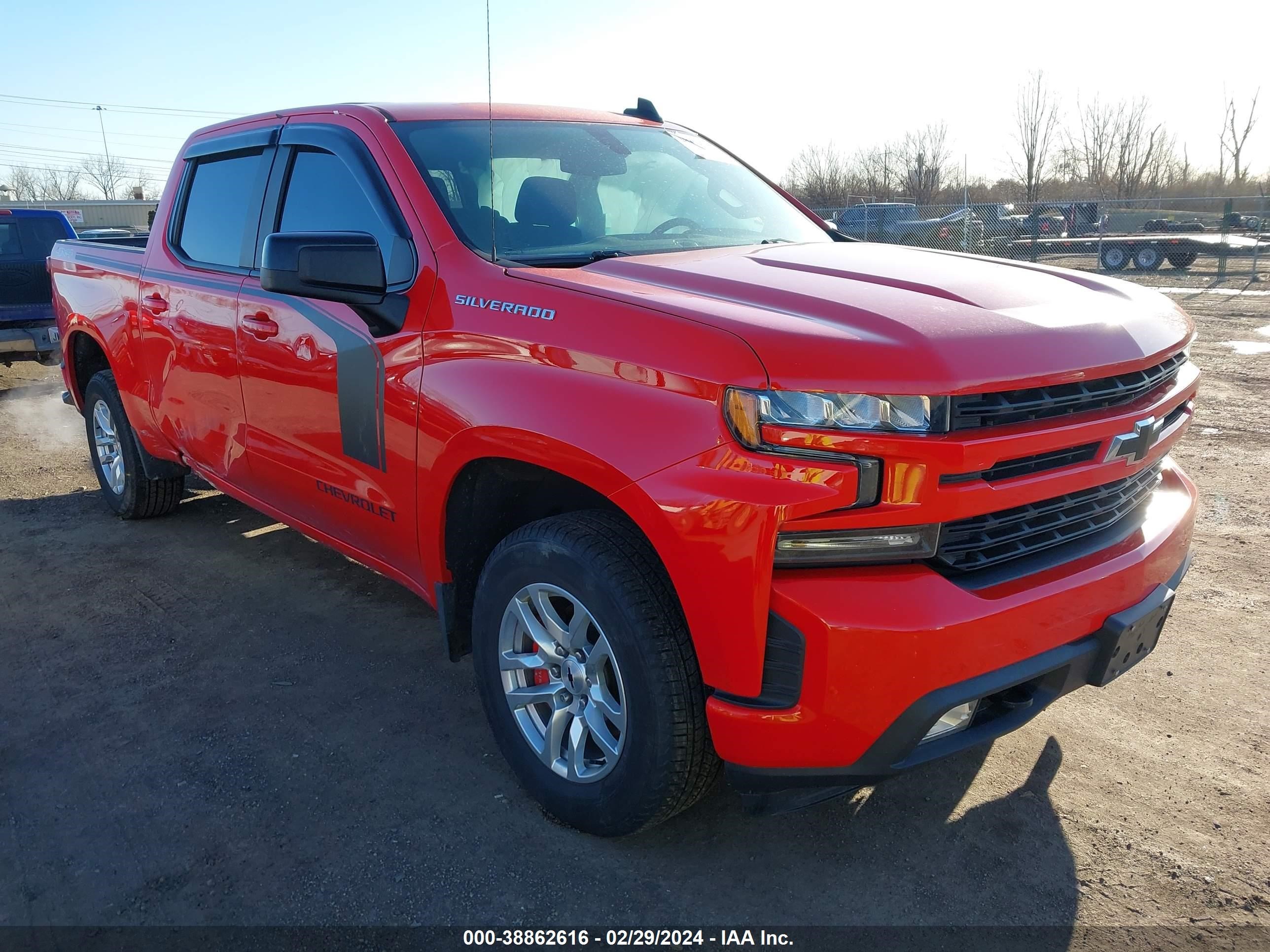 CHEVROLET SILVERADO 2019 3gcuyeed6kg144928