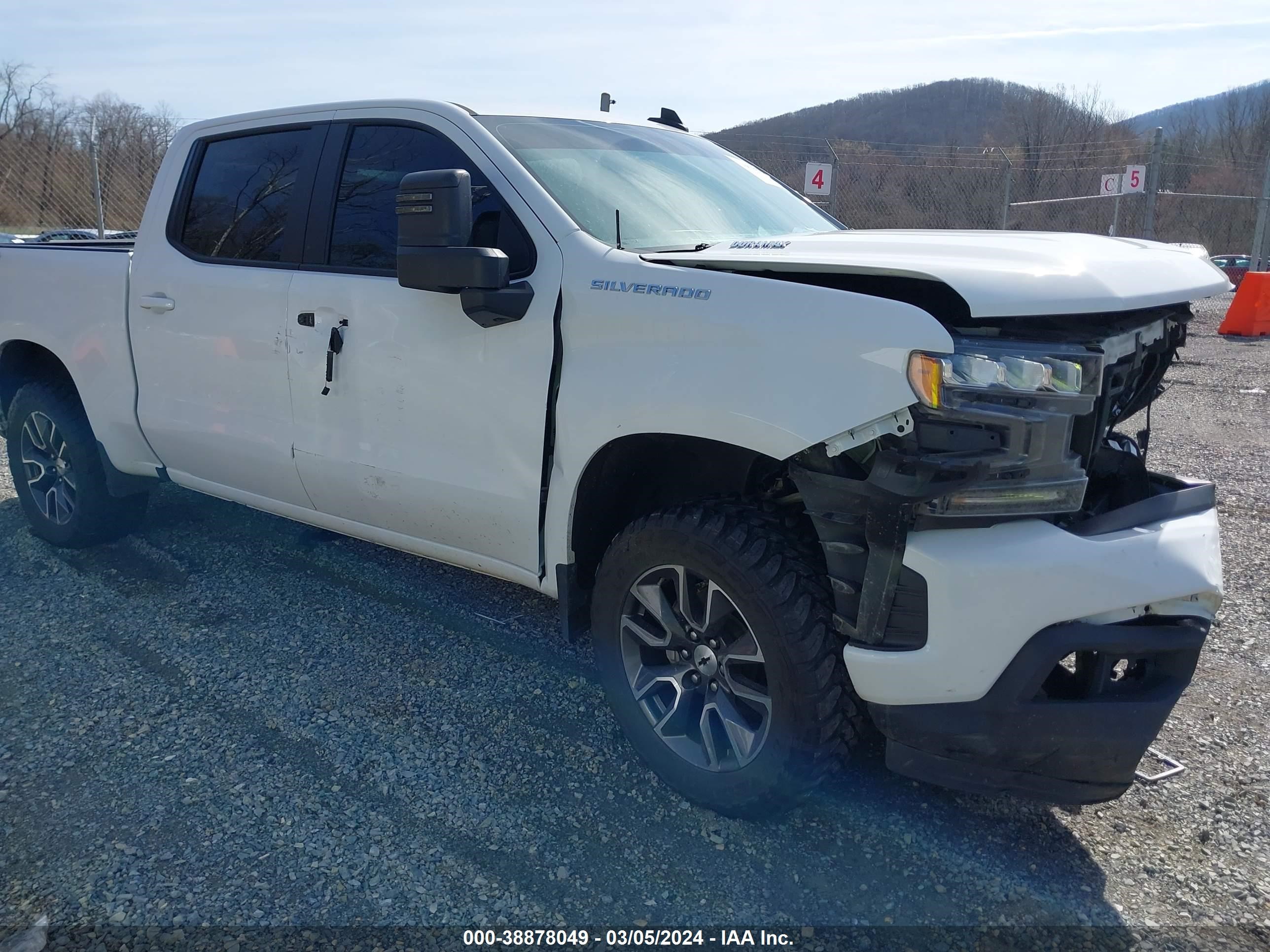 CHEVROLET SILVERADO 2021 3gcuyeet0mg267967