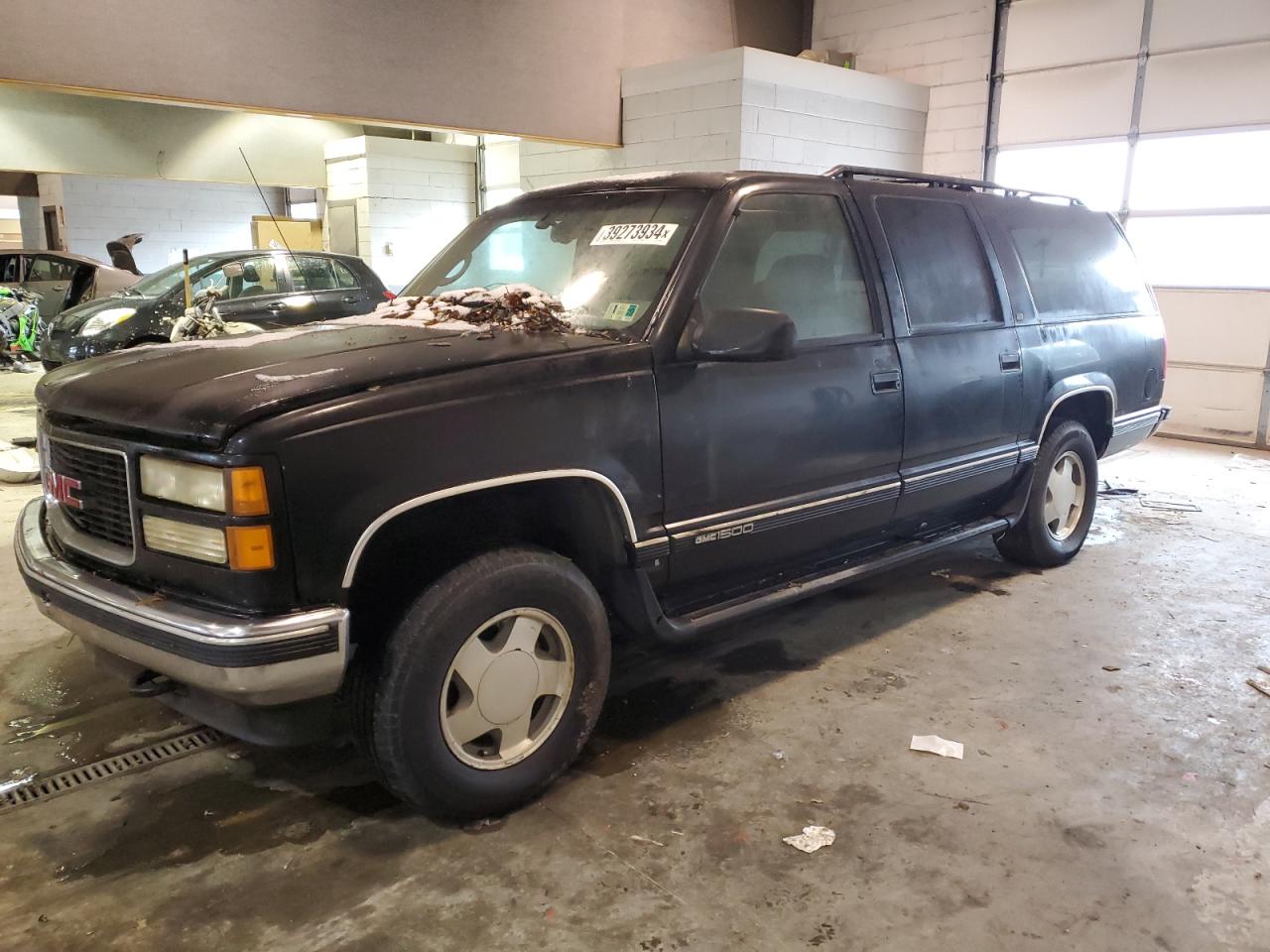 GMC SUBURBAN 1999 3gkfk16r5xg525694