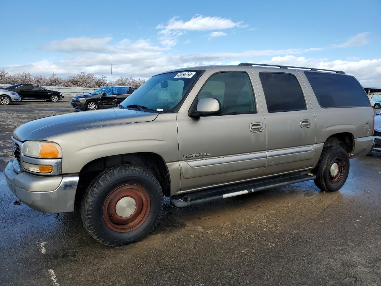 GMC YUKON 2003 3gkfk16t43g268937