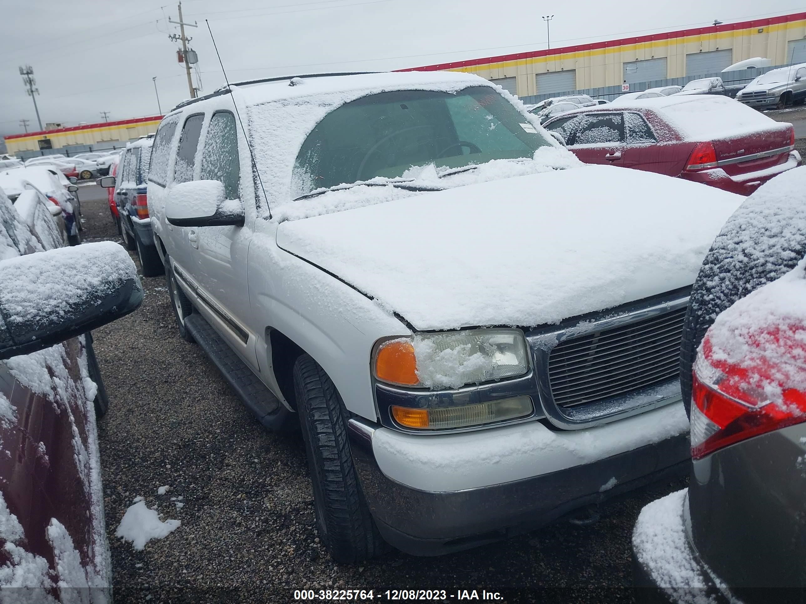 GMC YUKON 2004 3gkfk16z44g174773