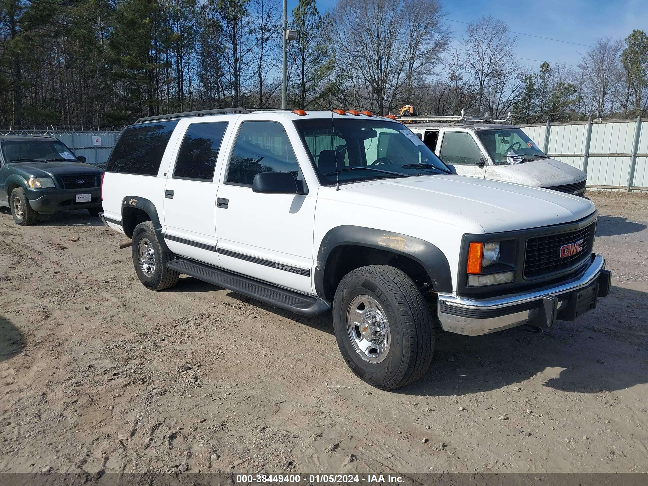 GMC SUBURBAN 1998 3gkgk26r4wg504179