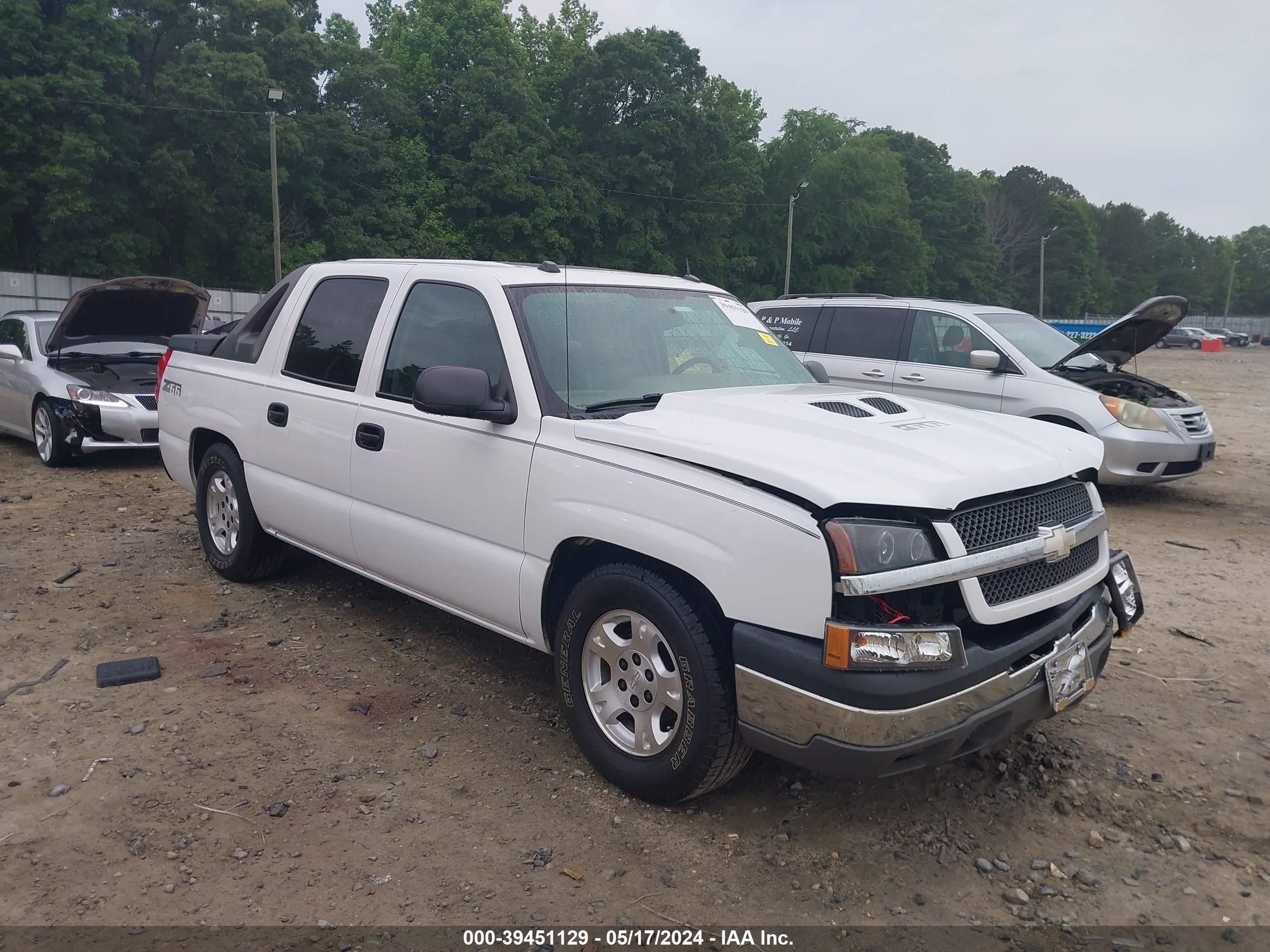 CHEVROLET AVALANCHE 2004 3gmec12tx4g203304