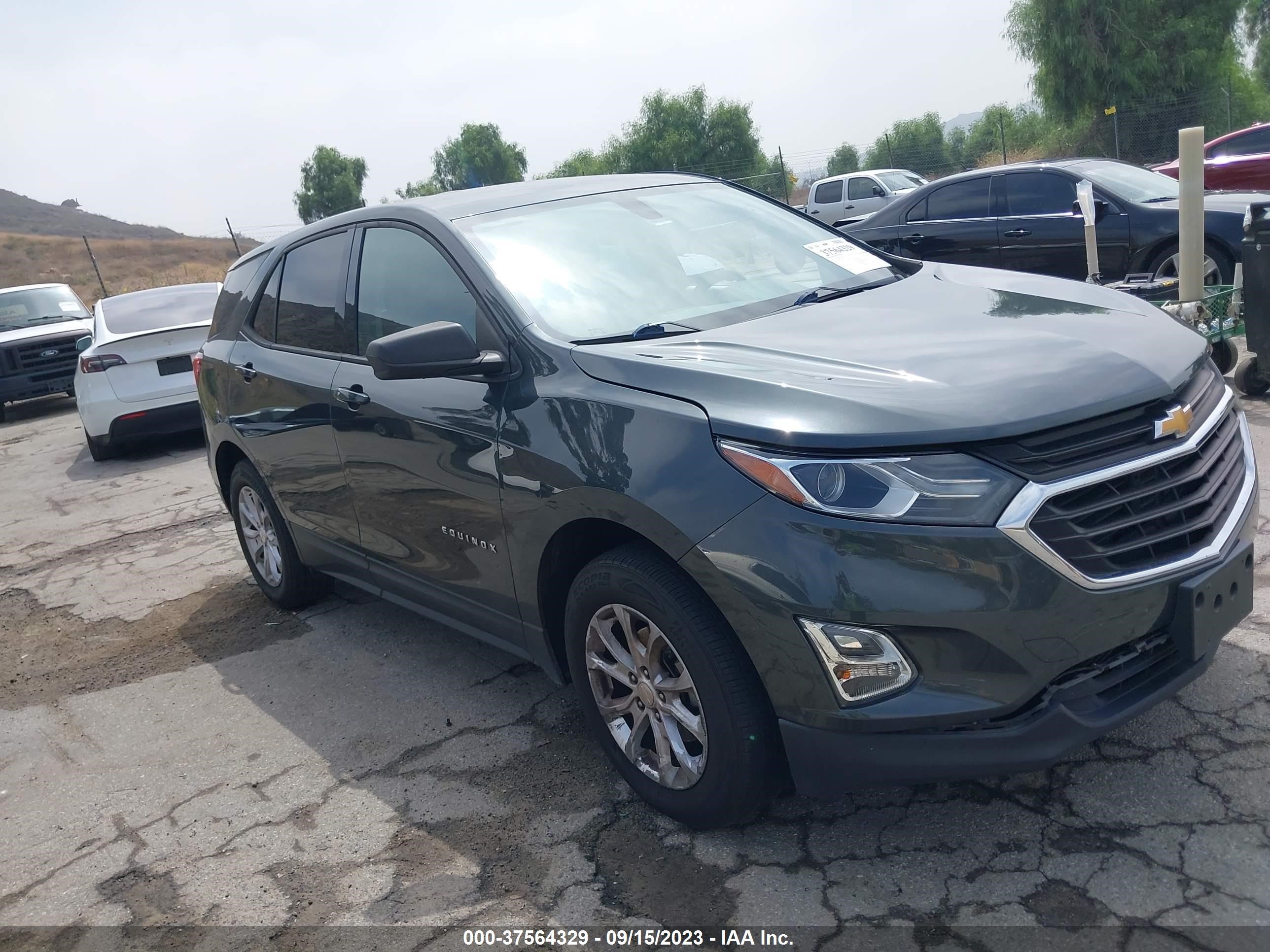 CHEVROLET EQUINOX 2019 3gnaxhev3ks598784