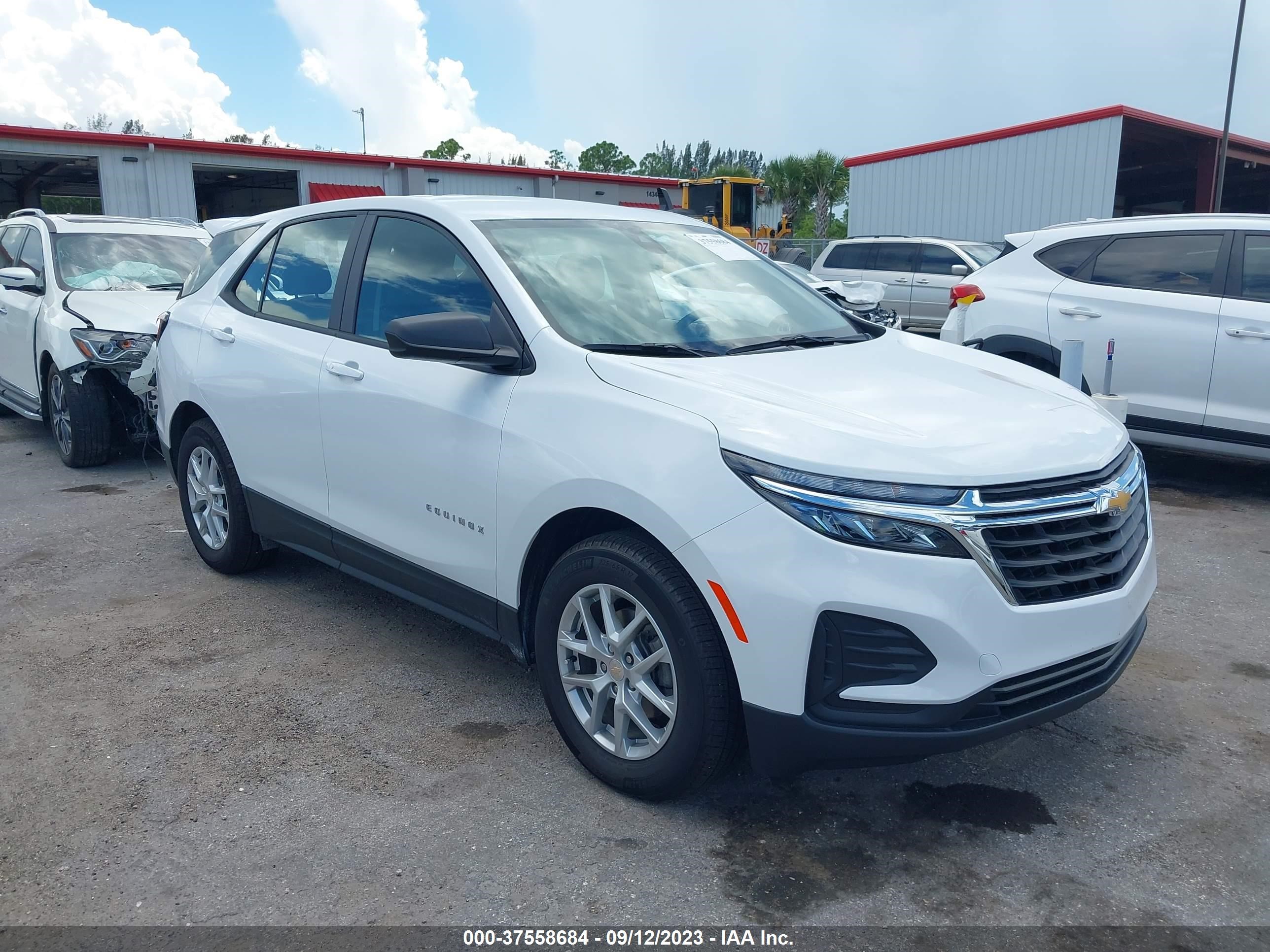 CHEVROLET EQUINOX 2022 3gnaxhev8ns232548