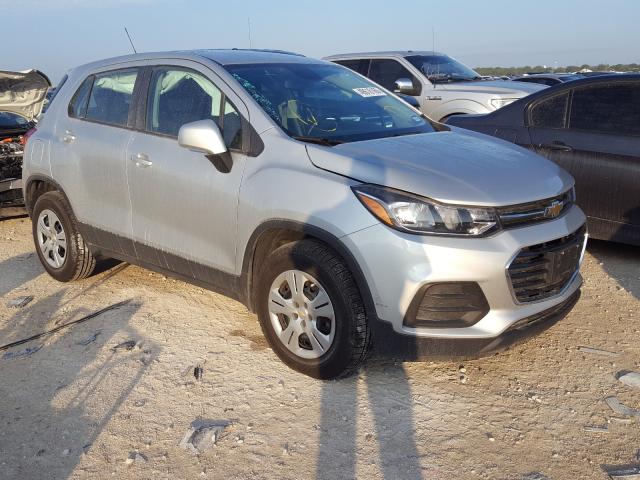 CHEVROLET TRAX LS 2019 3gncjksb8kl130416