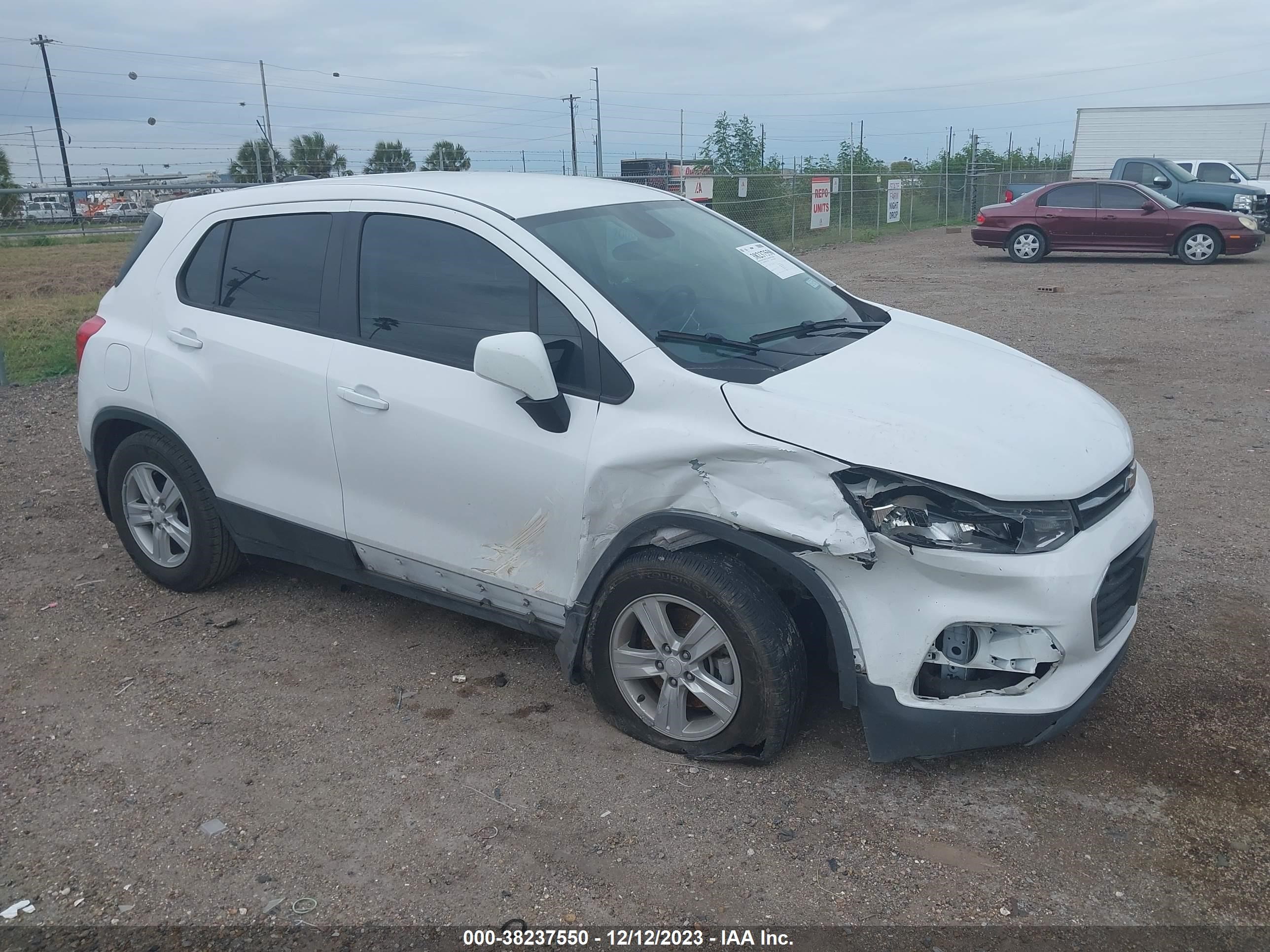 CHEVROLET TRAX 2019 3gncjksb8kl225686