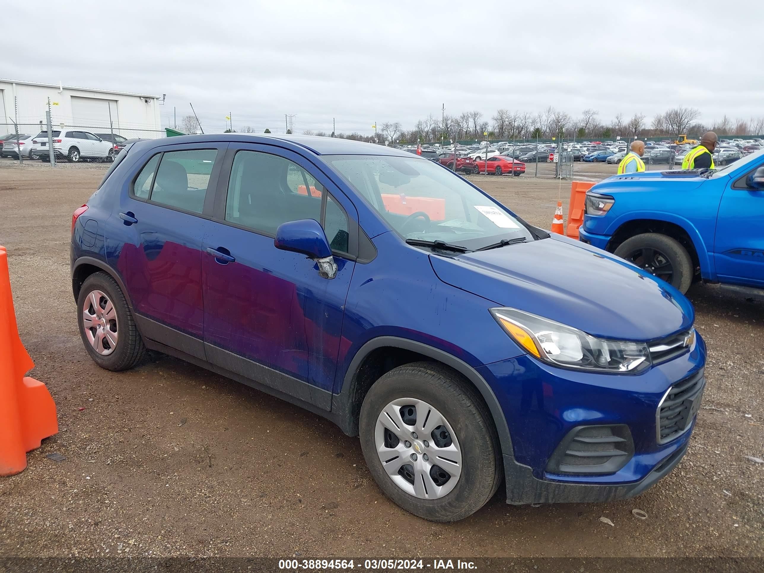 CHEVROLET TRAX 2017 3gncjksb9hl220246