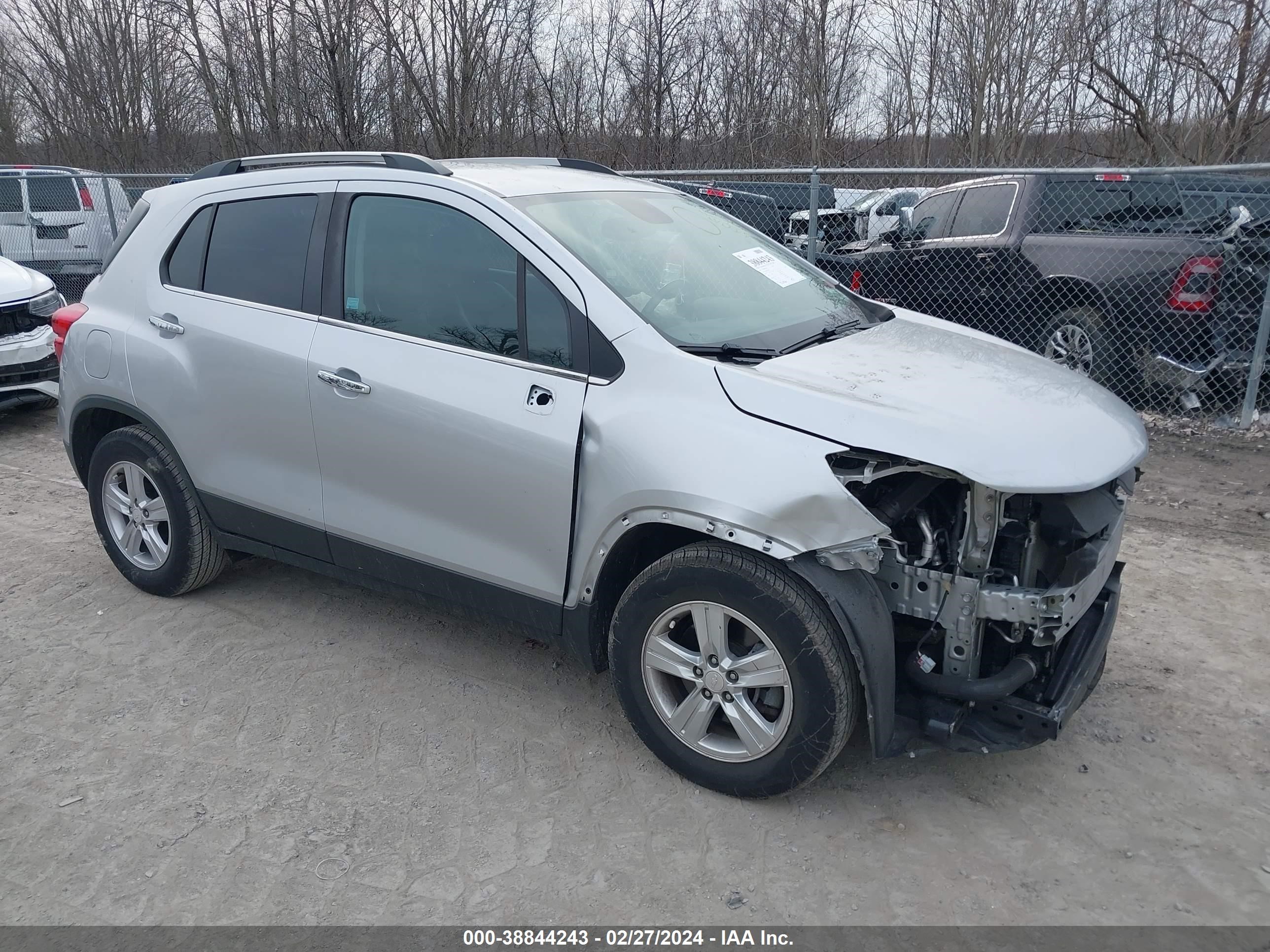 CHEVROLET TRAX 2019 3gncjlsb0kl403368