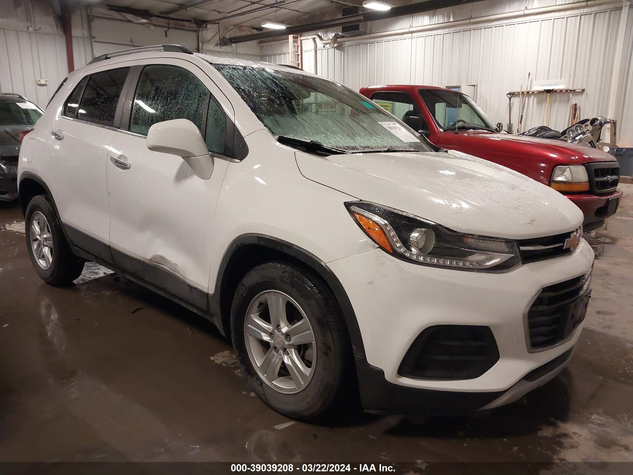 CHEVROLET TRAX 2018 3gncjlsb6jl234021