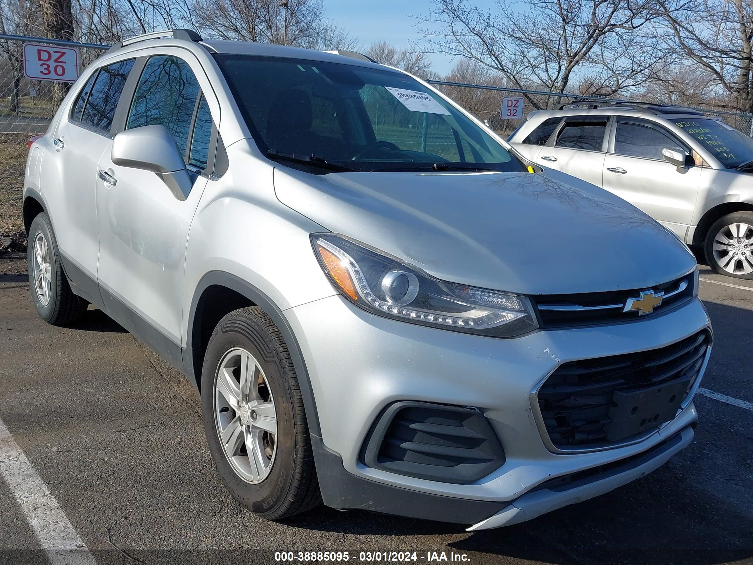 CHEVROLET TRAX 2017 3gncjlsb9hl218938