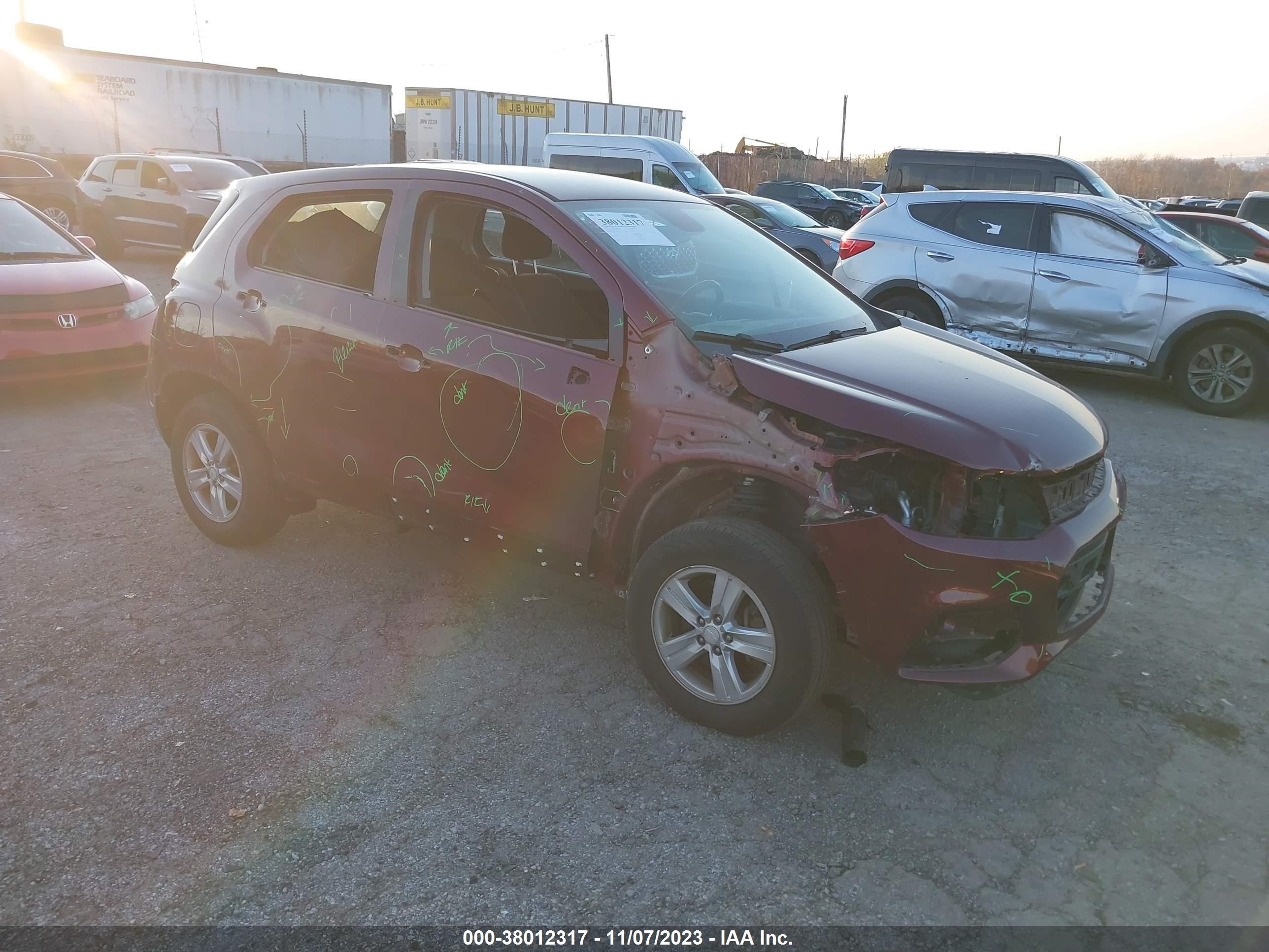 CHEVROLET TRAX 2017 3gncjnsb0hl263262