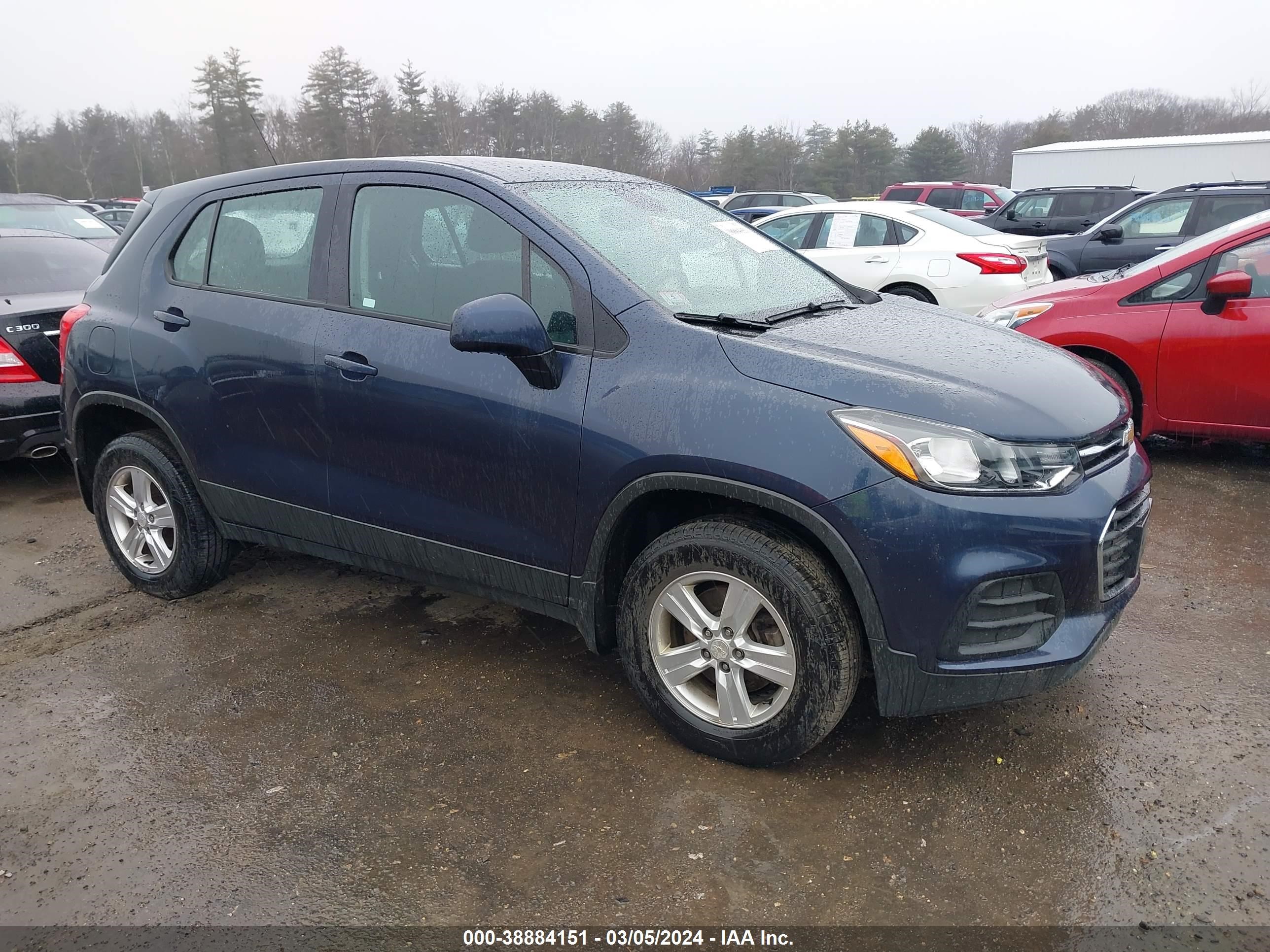 CHEVROLET TRAX 2018 3gncjnsb5jl196275