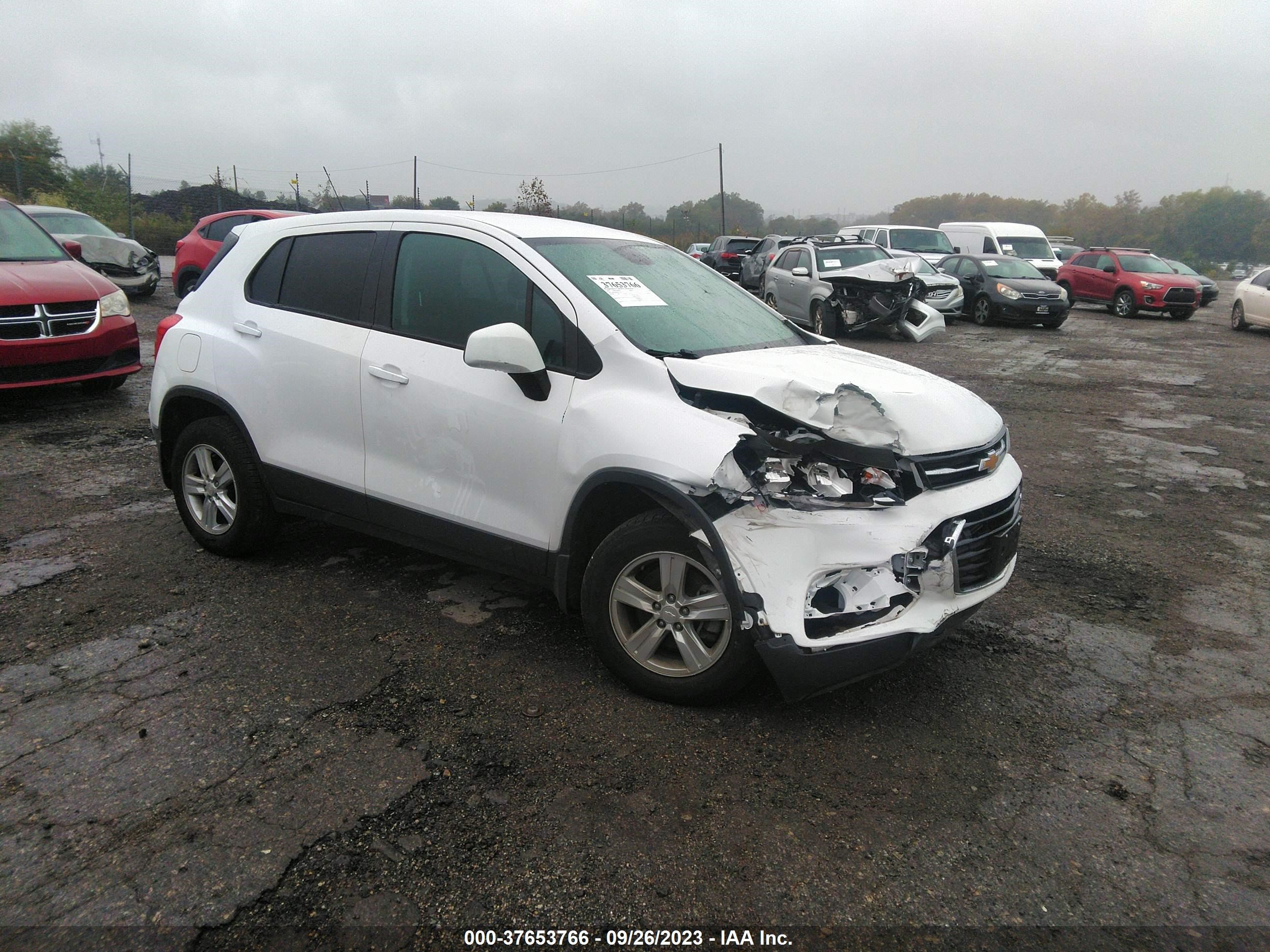 CHEVROLET TRAX 2019 3gncjnsb5kl322247