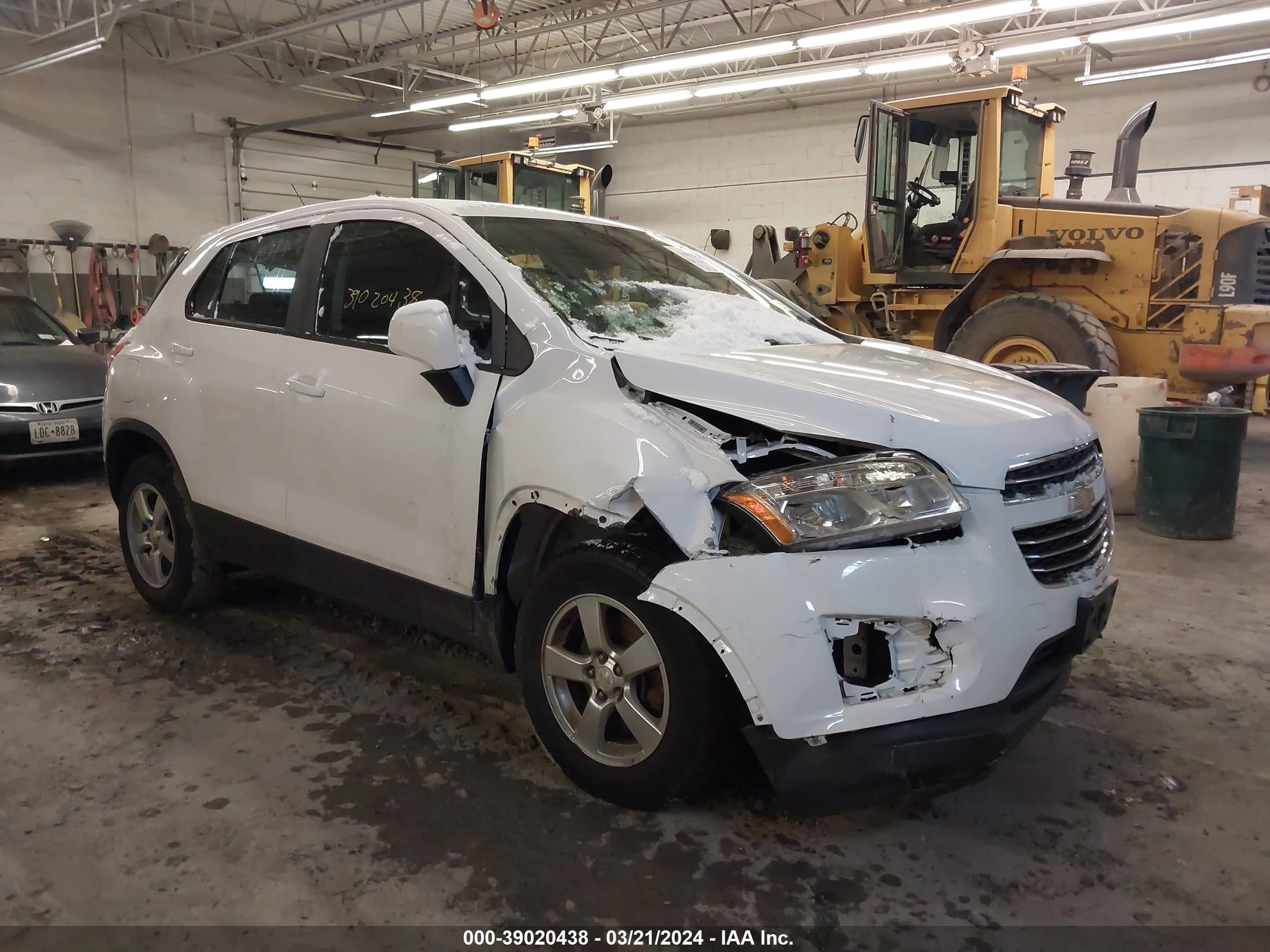 CHEVROLET TRAX 2016 3gncjnsb6gl253835