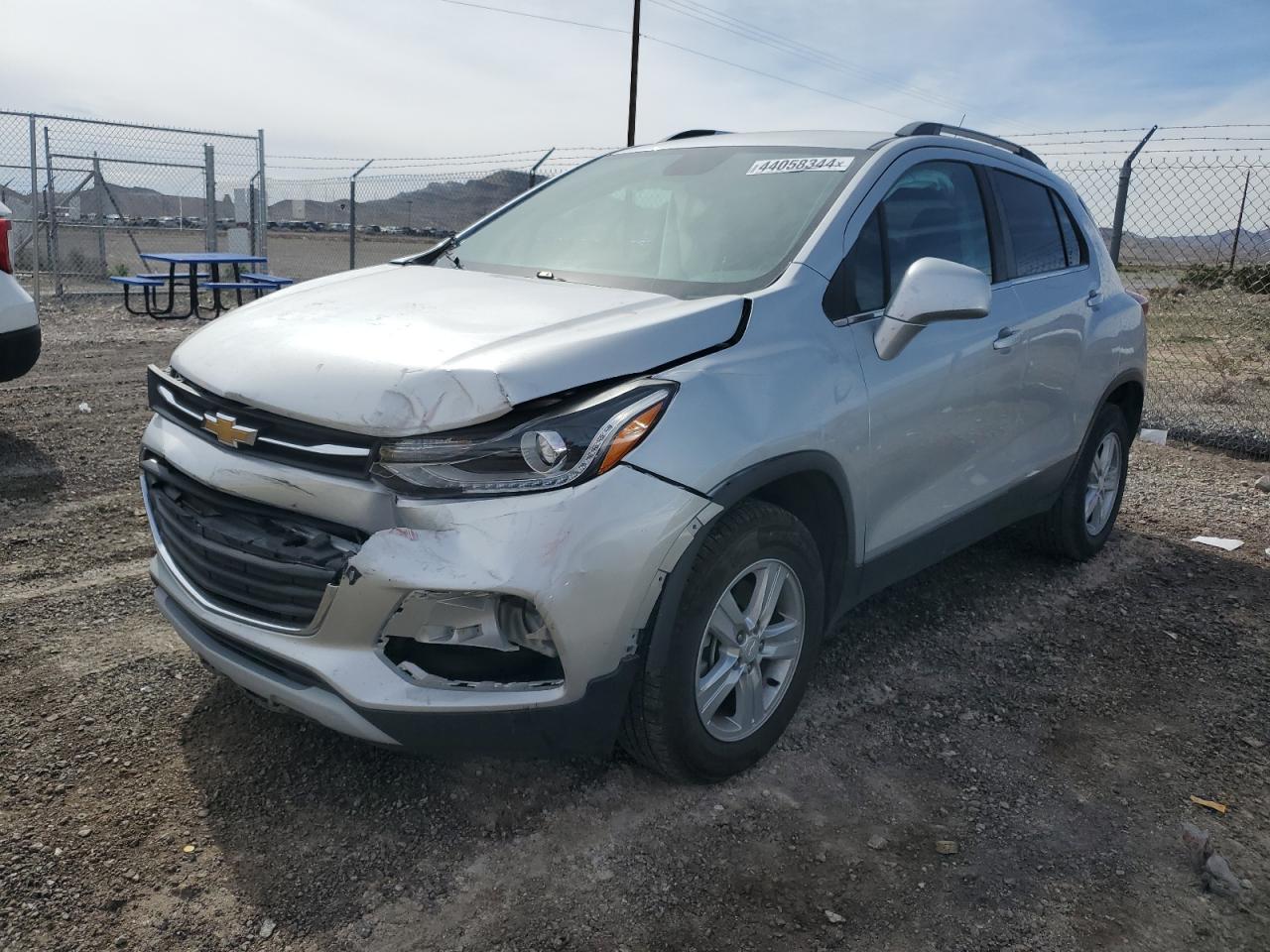 CHEVROLET TRAX 2017 3gncjpsb8hl145049