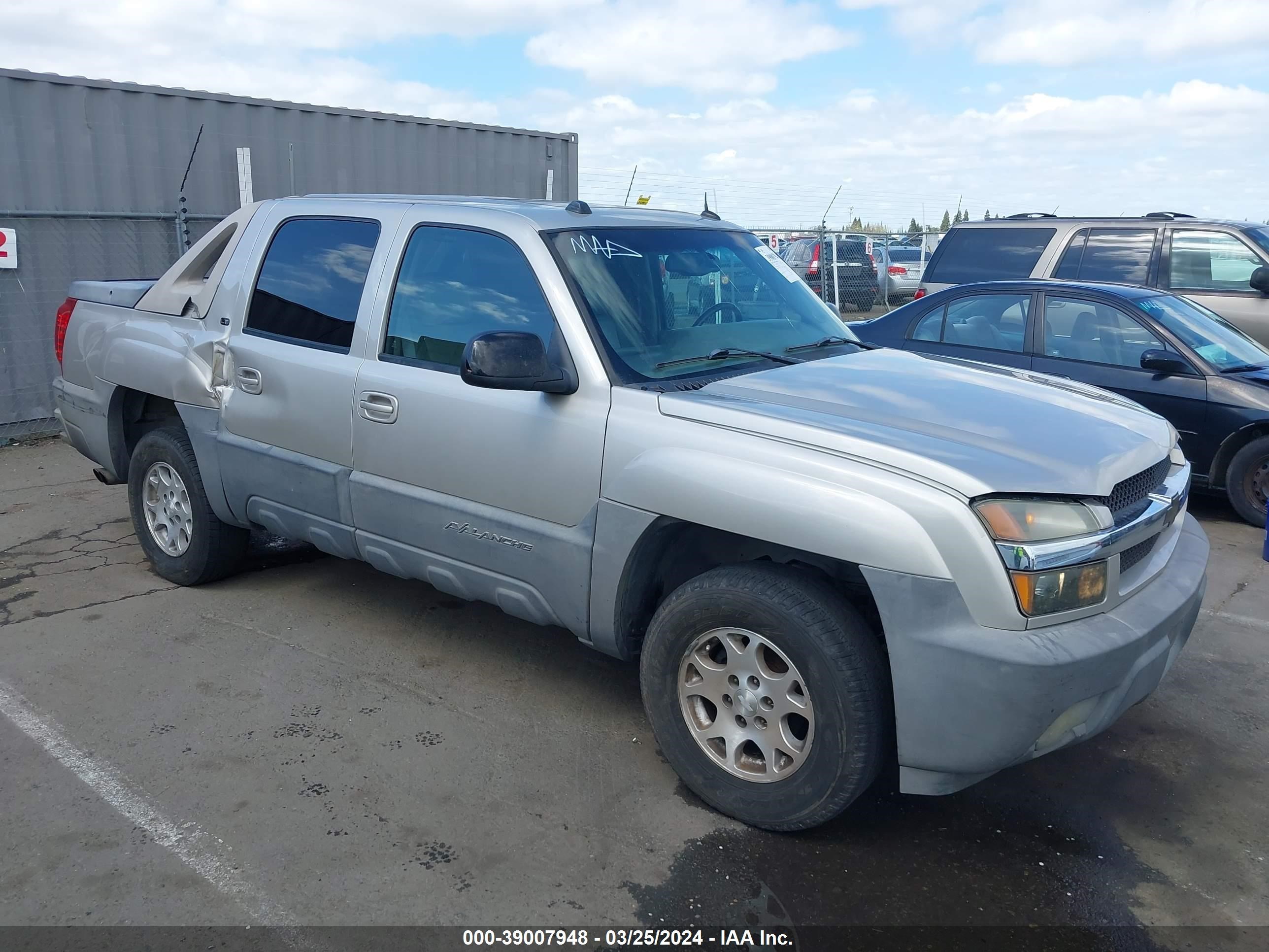 CHEVROLET AVALANCHE 2005 3gnec12z05g141451