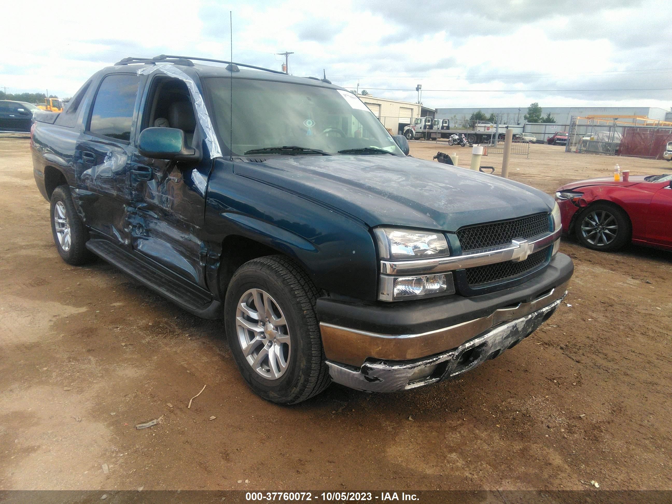 CHEVROLET AVALANCHE 2005 3gnec12z35g133067