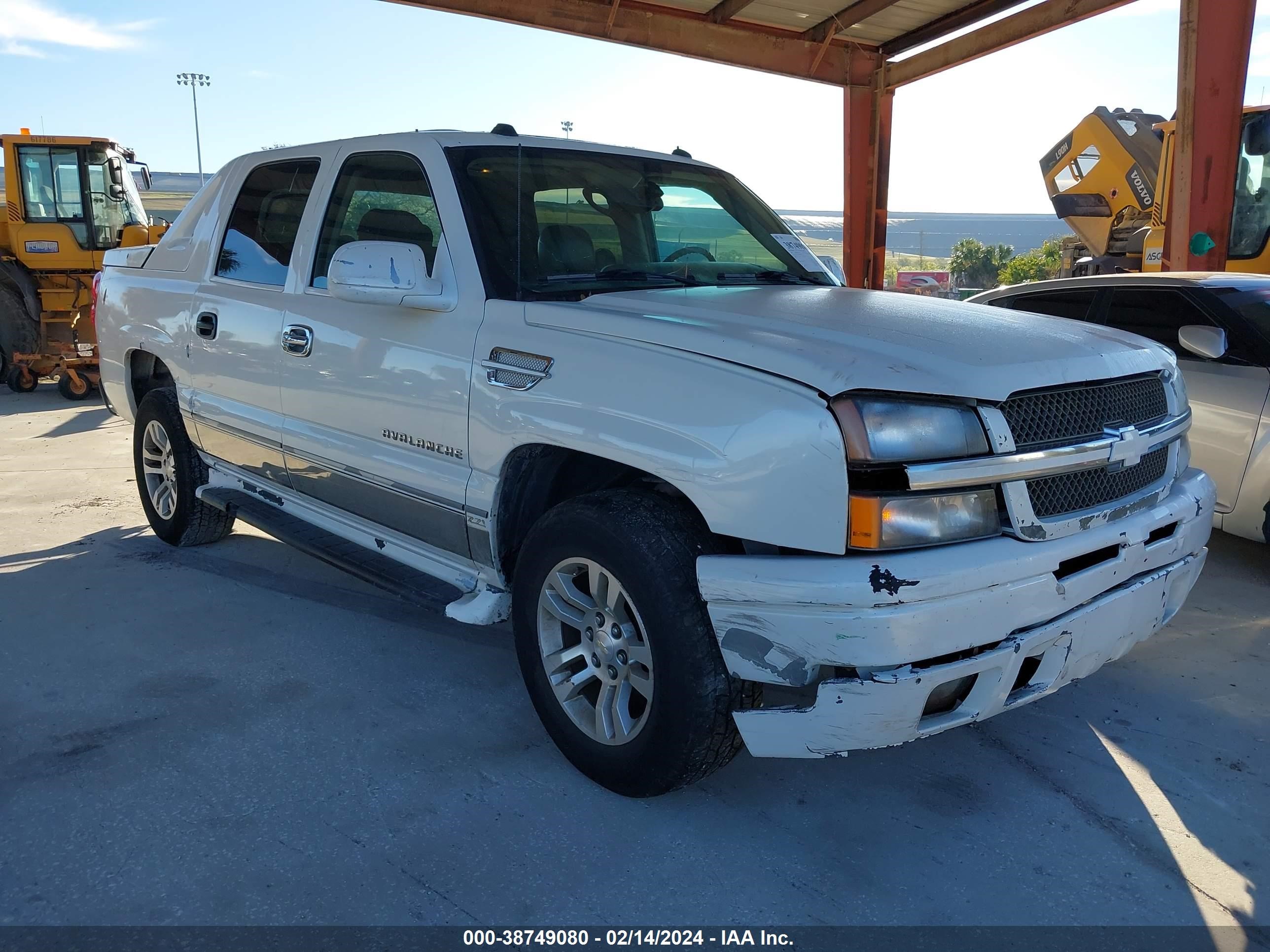 CHEVROLET AVALANCHE 2005 3gnec12z85g101408