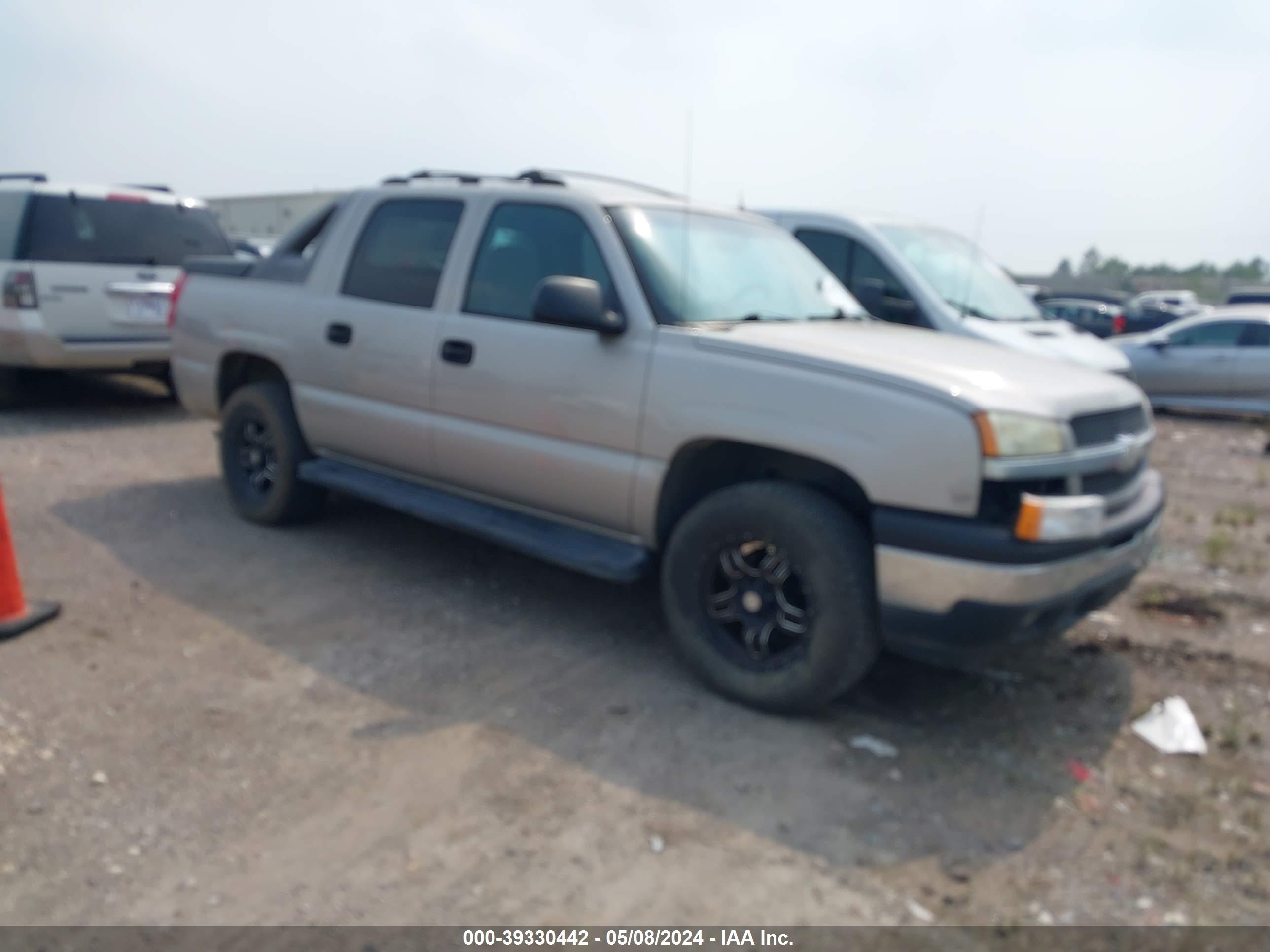 CHEVROLET AVALANCHE 2005 3gnec12z85g205879