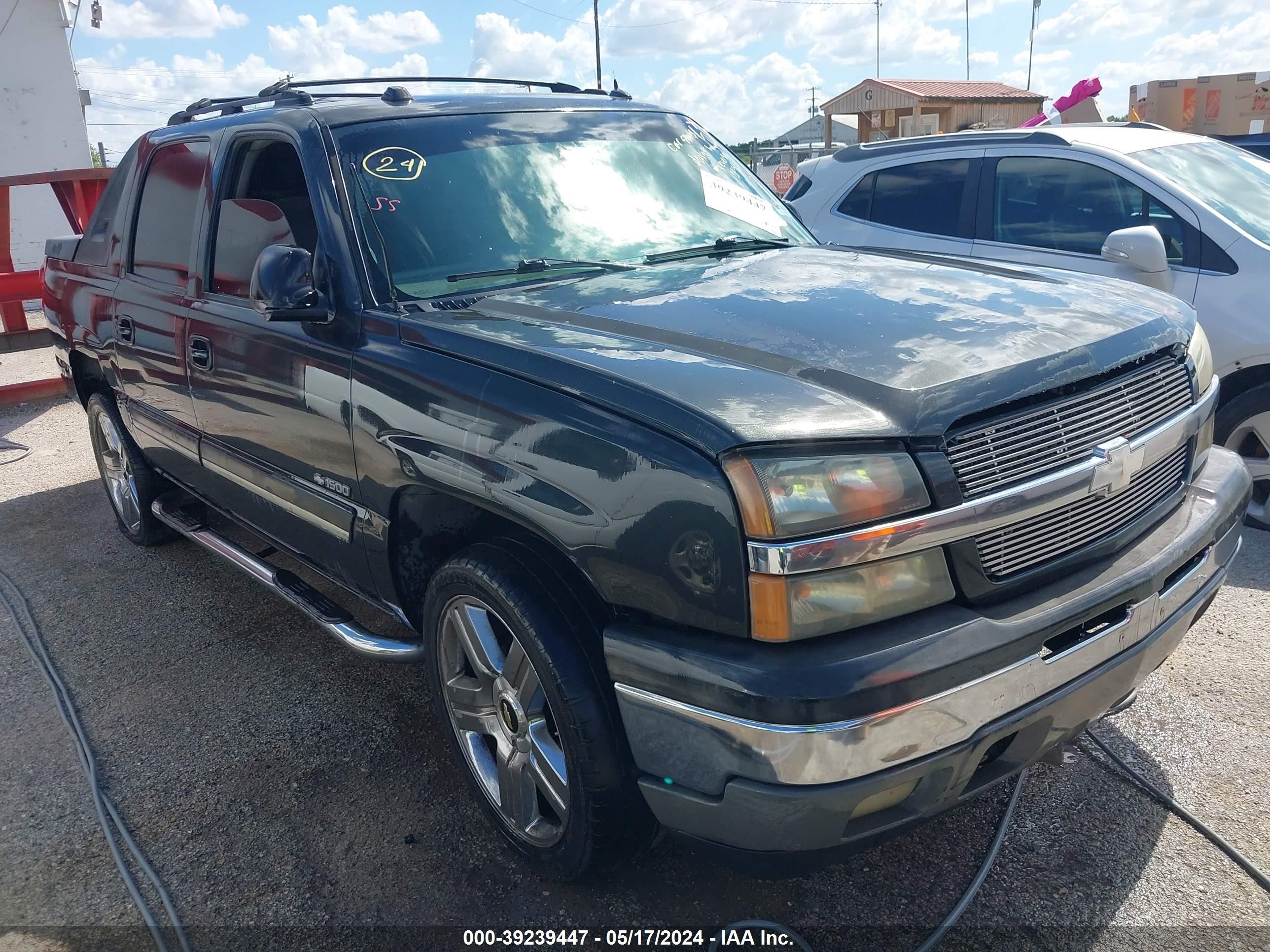 CHEVROLET AVALANCHE 2005 3gnec12z85g217580