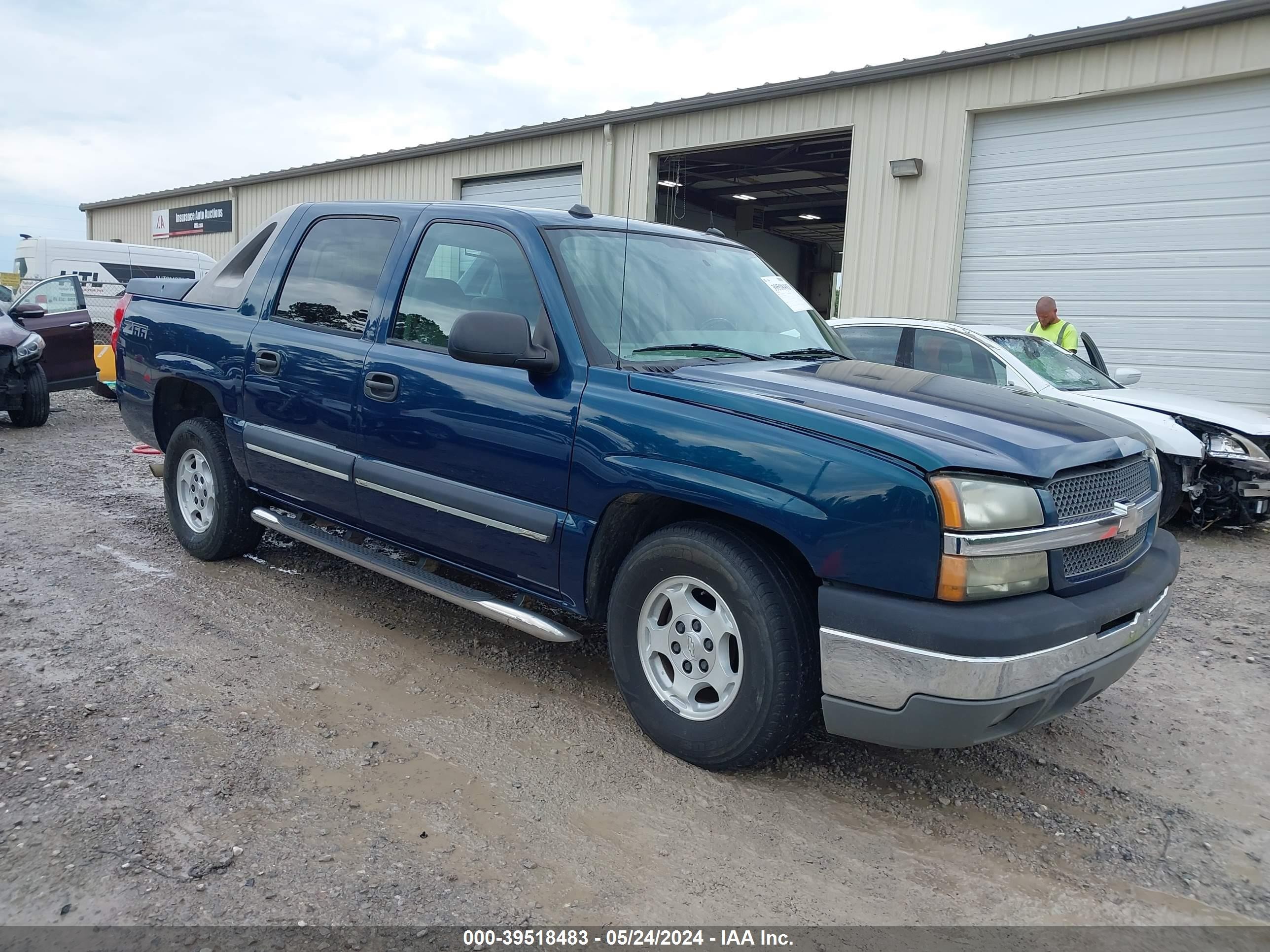 CHEVROLET AVALANCHE 2005 3gnec12z95g114782