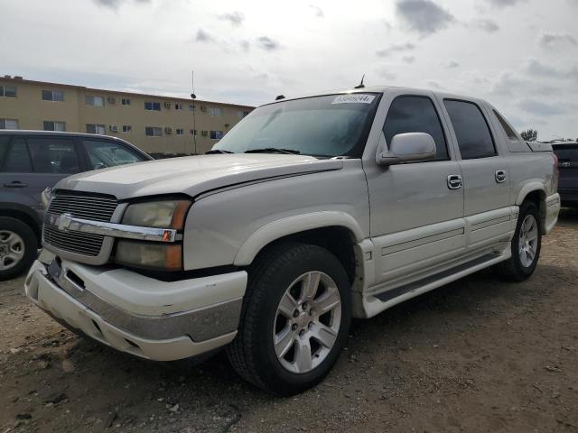 CHEVROLET AVALANCHE 2005 3gnec12z95g142615