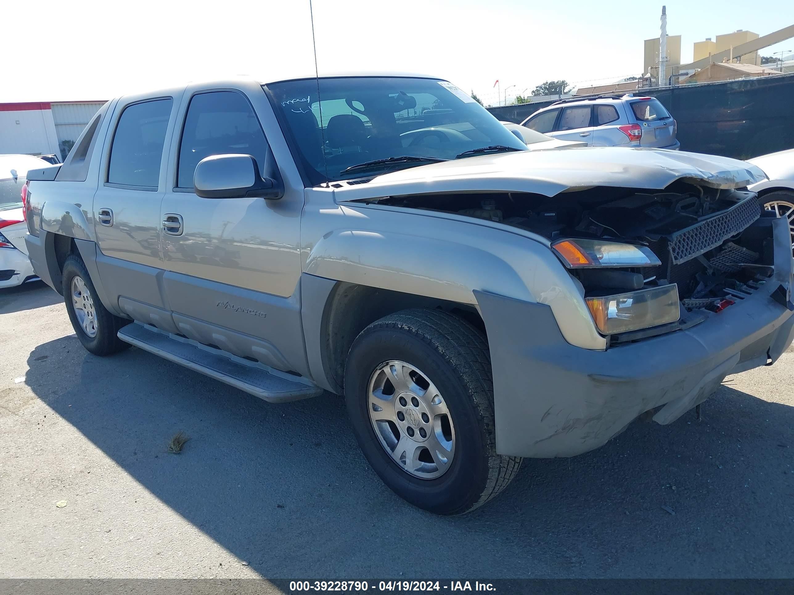 CHEVROLET AVALANCHE 2002 3gnec13t02g128995