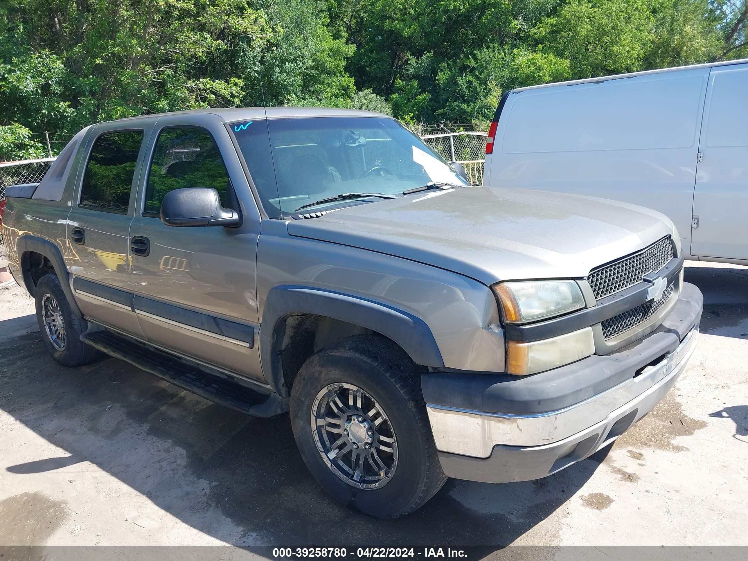 CHEVROLET AVALANCHE 2003 3gnec13t73g315314